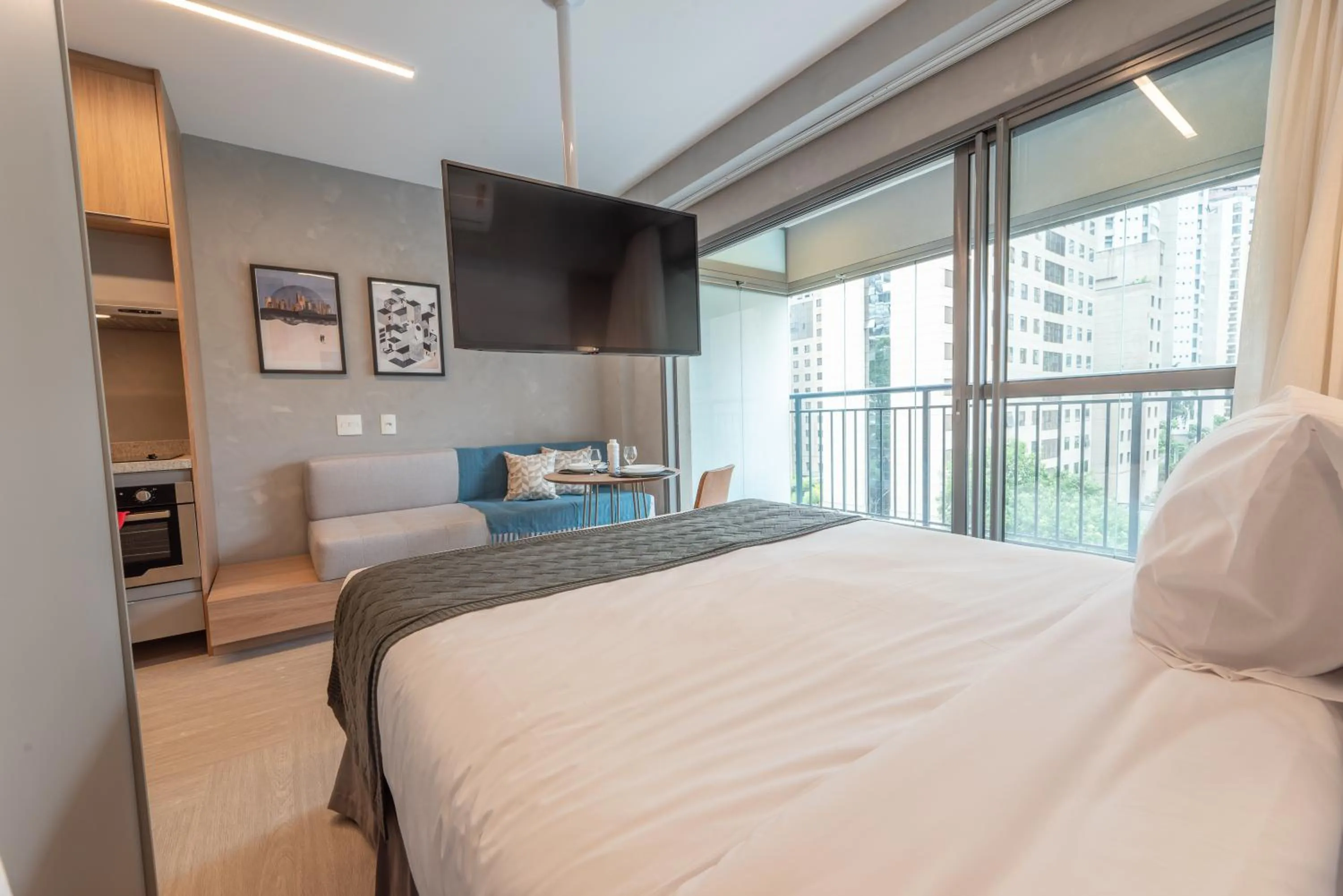 Bed in Charlie Vitrali Moema