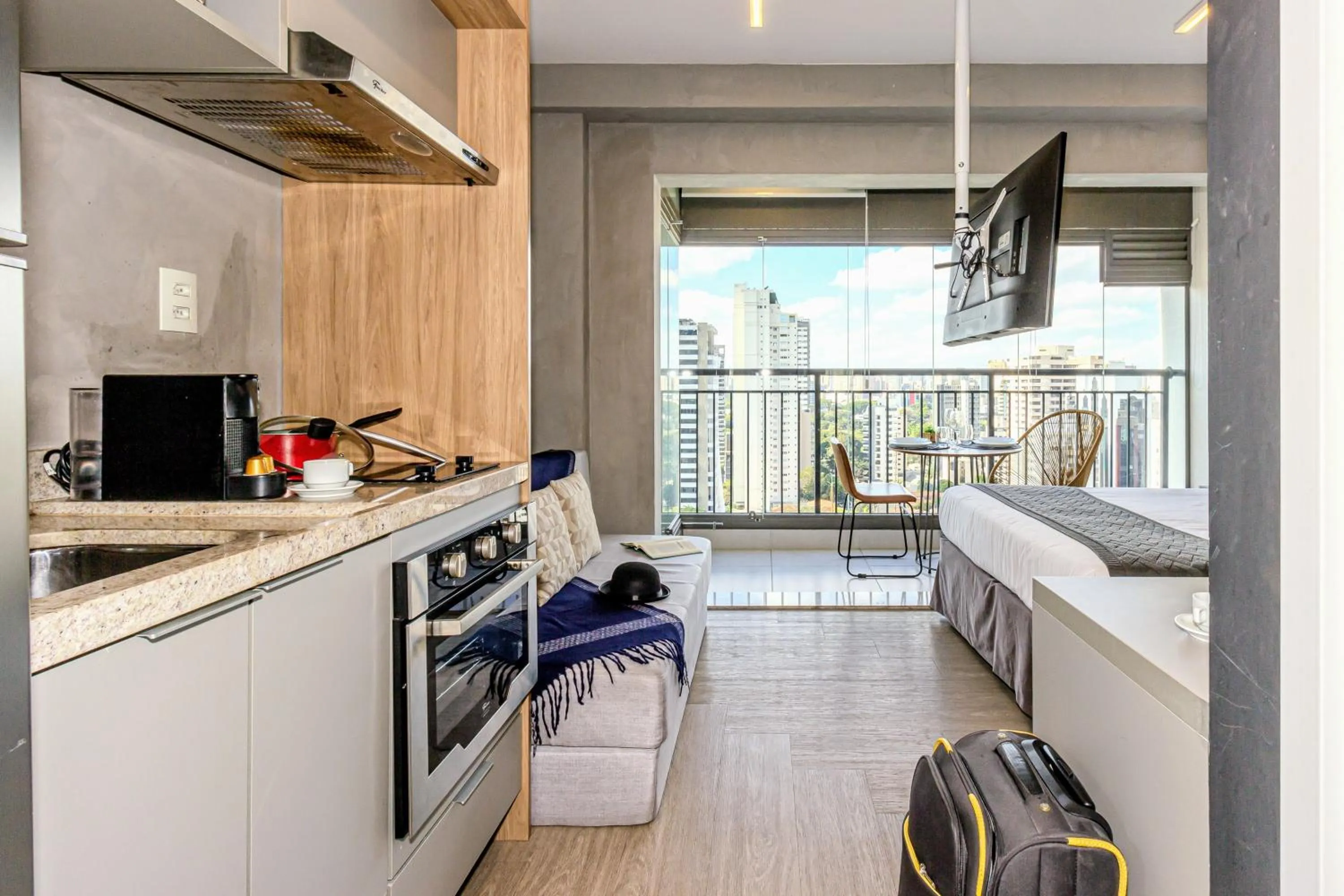 Bed in Charlie Vitrali Moema