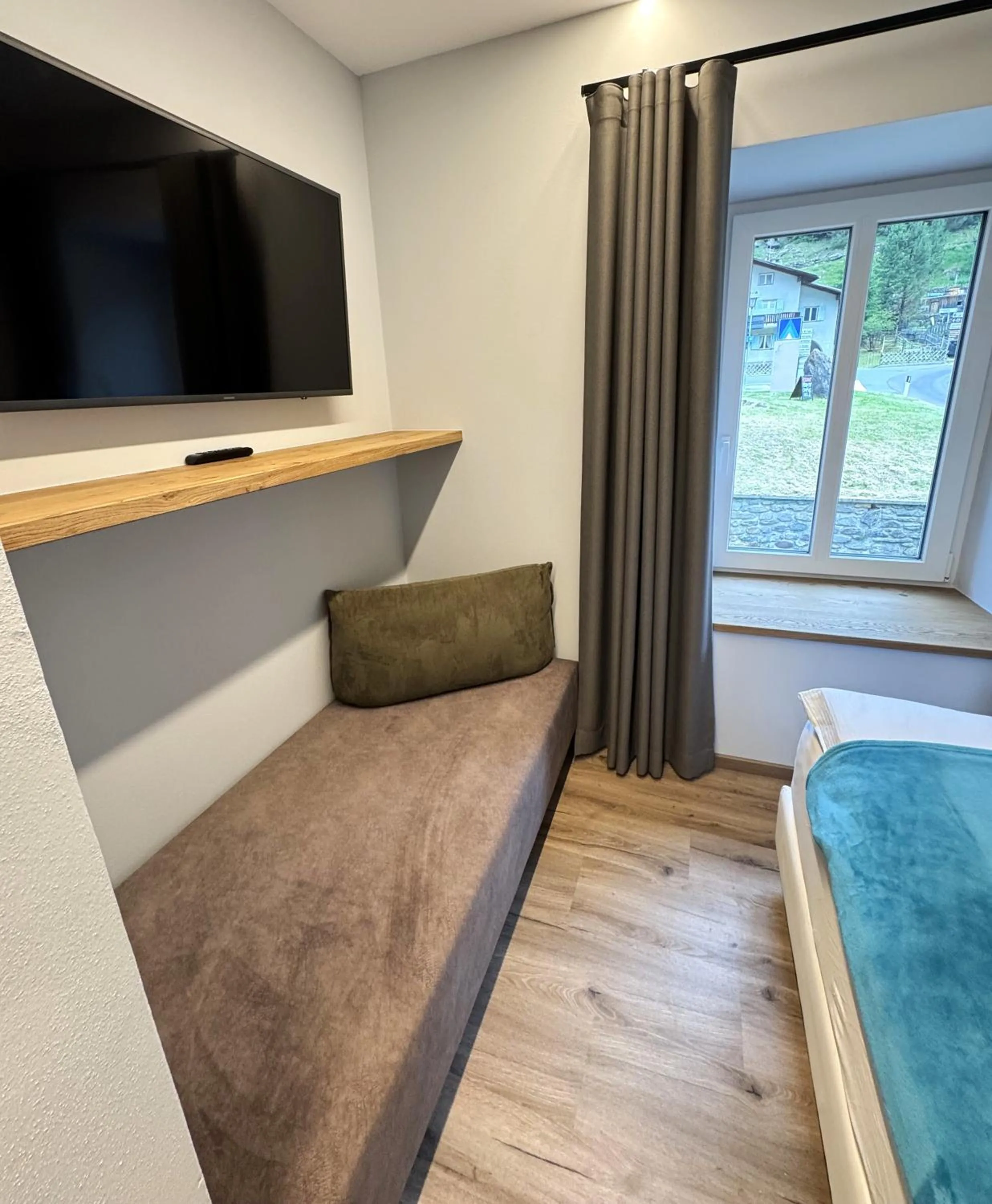 Bed in Glacier Rock guesthouse ex Pension Dangl