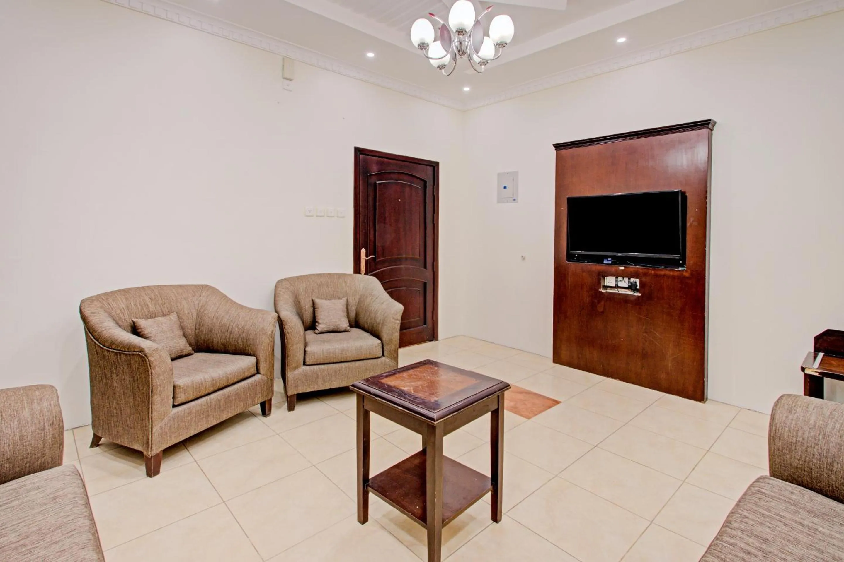 TV and multimedia, Seating Area in OYO 601 Ibs For Residential Units