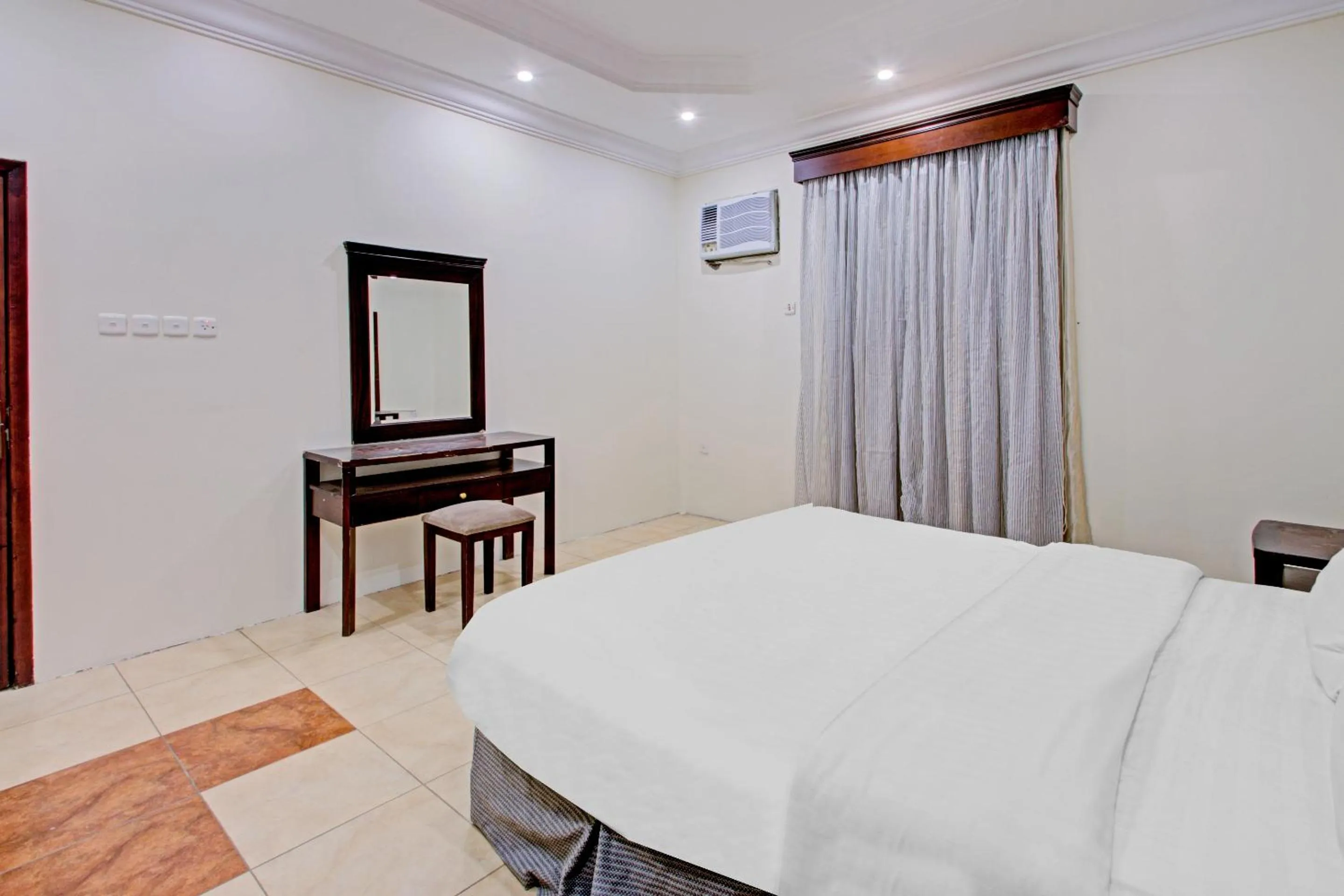 Photo of the whole room in OYO 601 Ibs For Residential Units