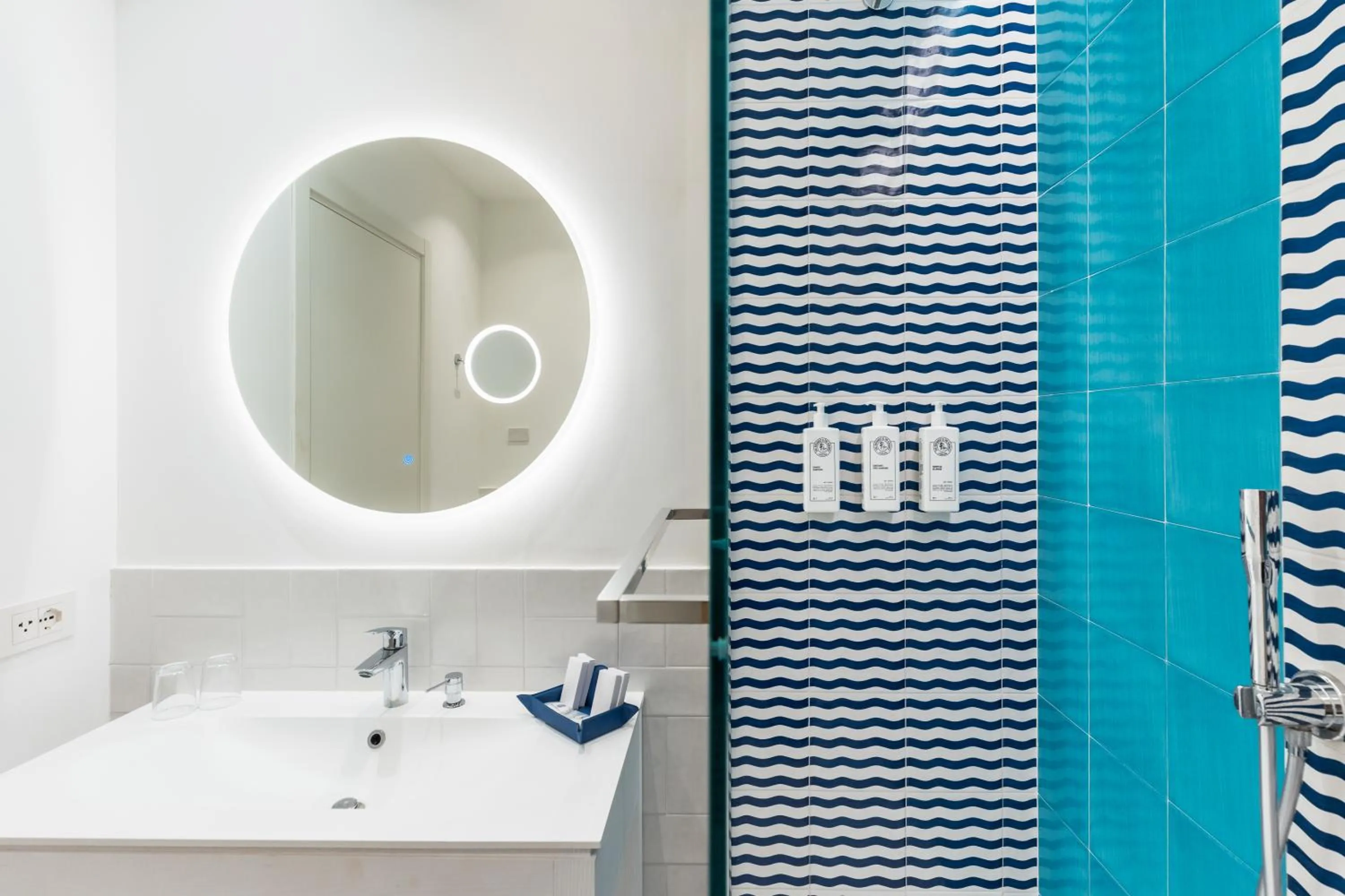 Bathroom in Grand Hotel Flora