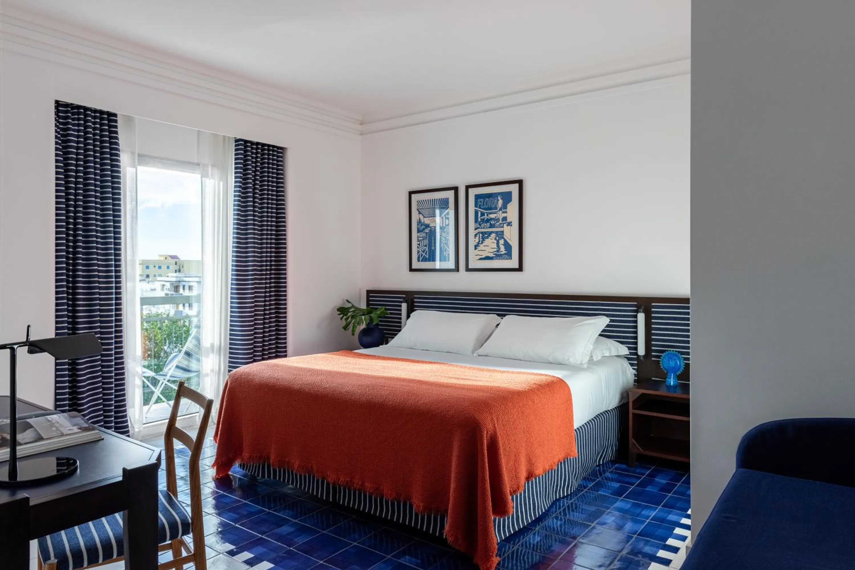 Bedroom, Bed in Grand Hotel Flora