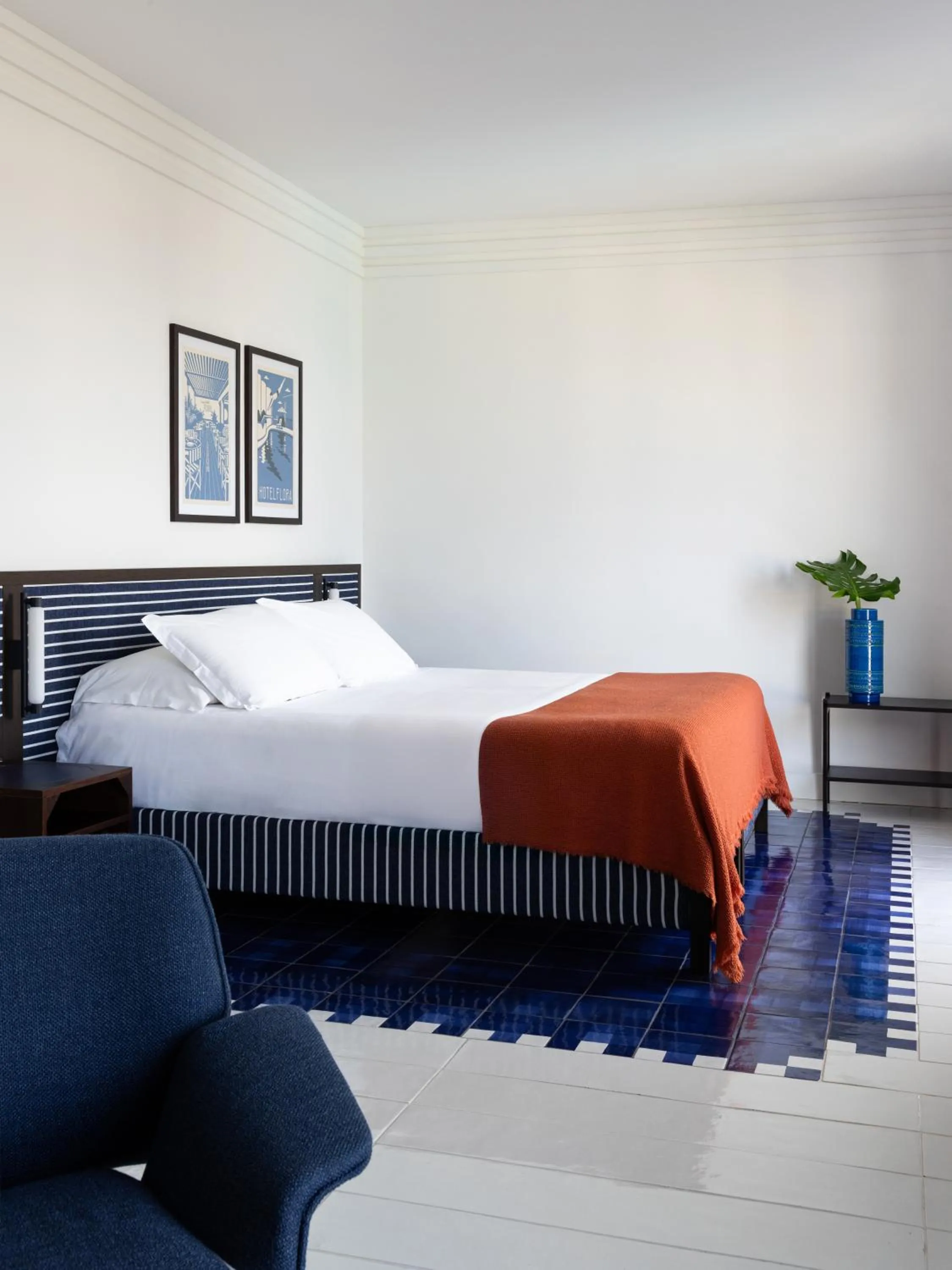 Bedroom, Bed in Grand Hotel Flora