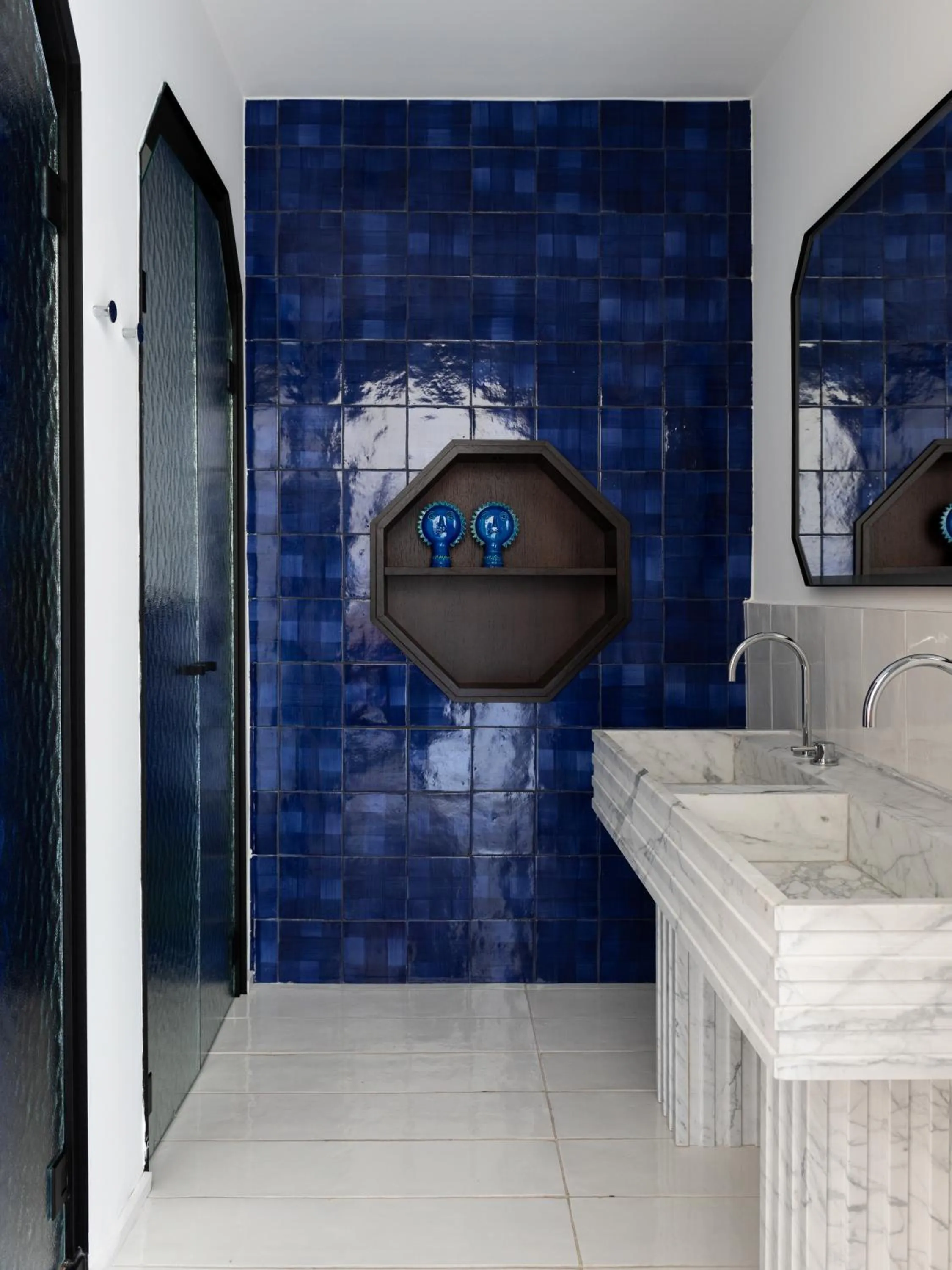 Decorative detail in Grand Hotel Flora