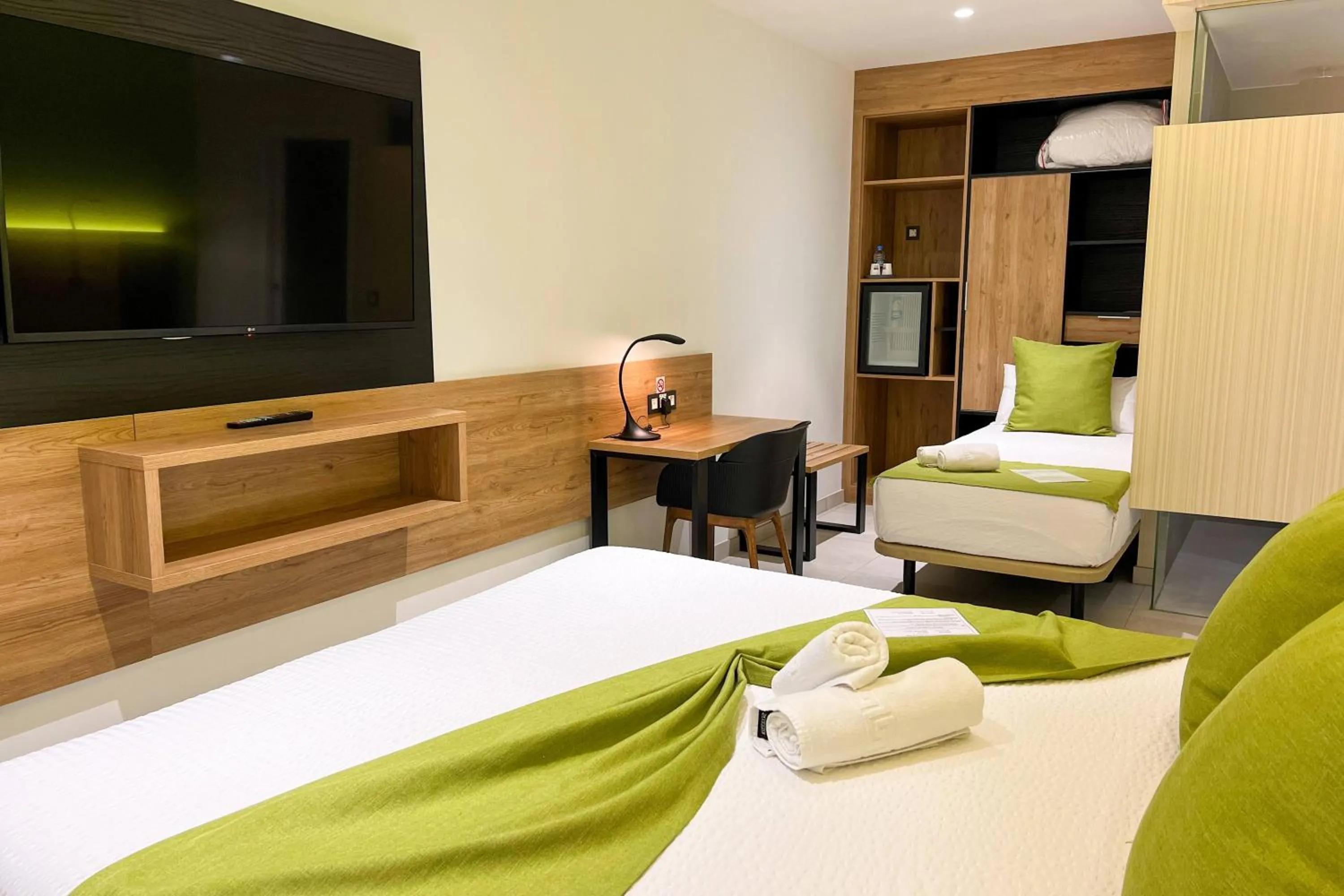 Bed in Hotel MG Poniente