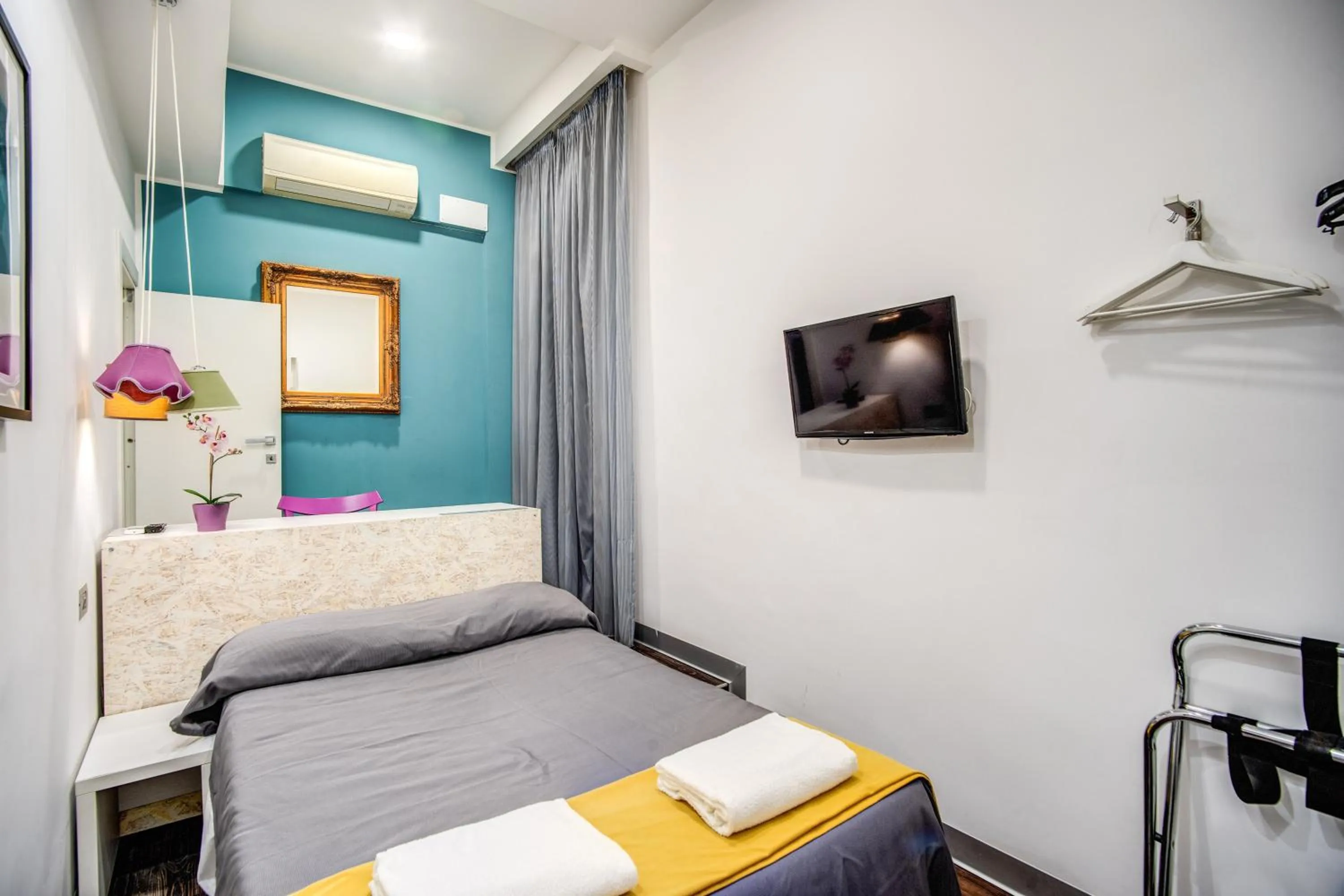 Bedroom, Bed in Hotel Seiler