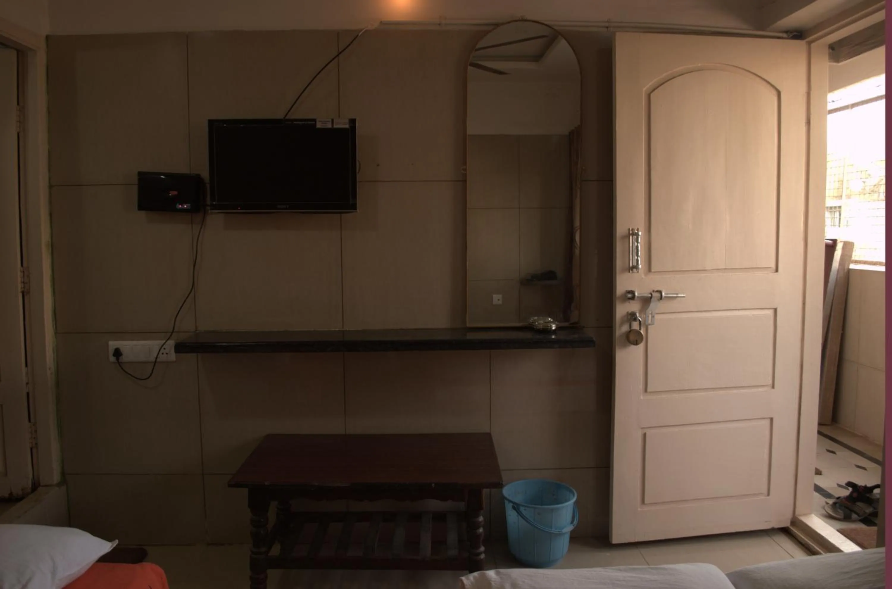Mourya Deluxe A/C Lodge