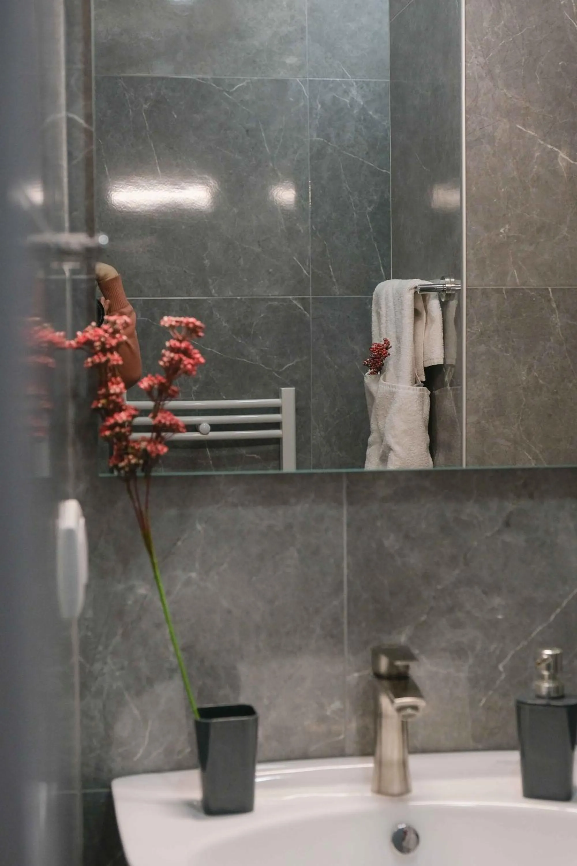 Bathroom in Round Garden Hotel