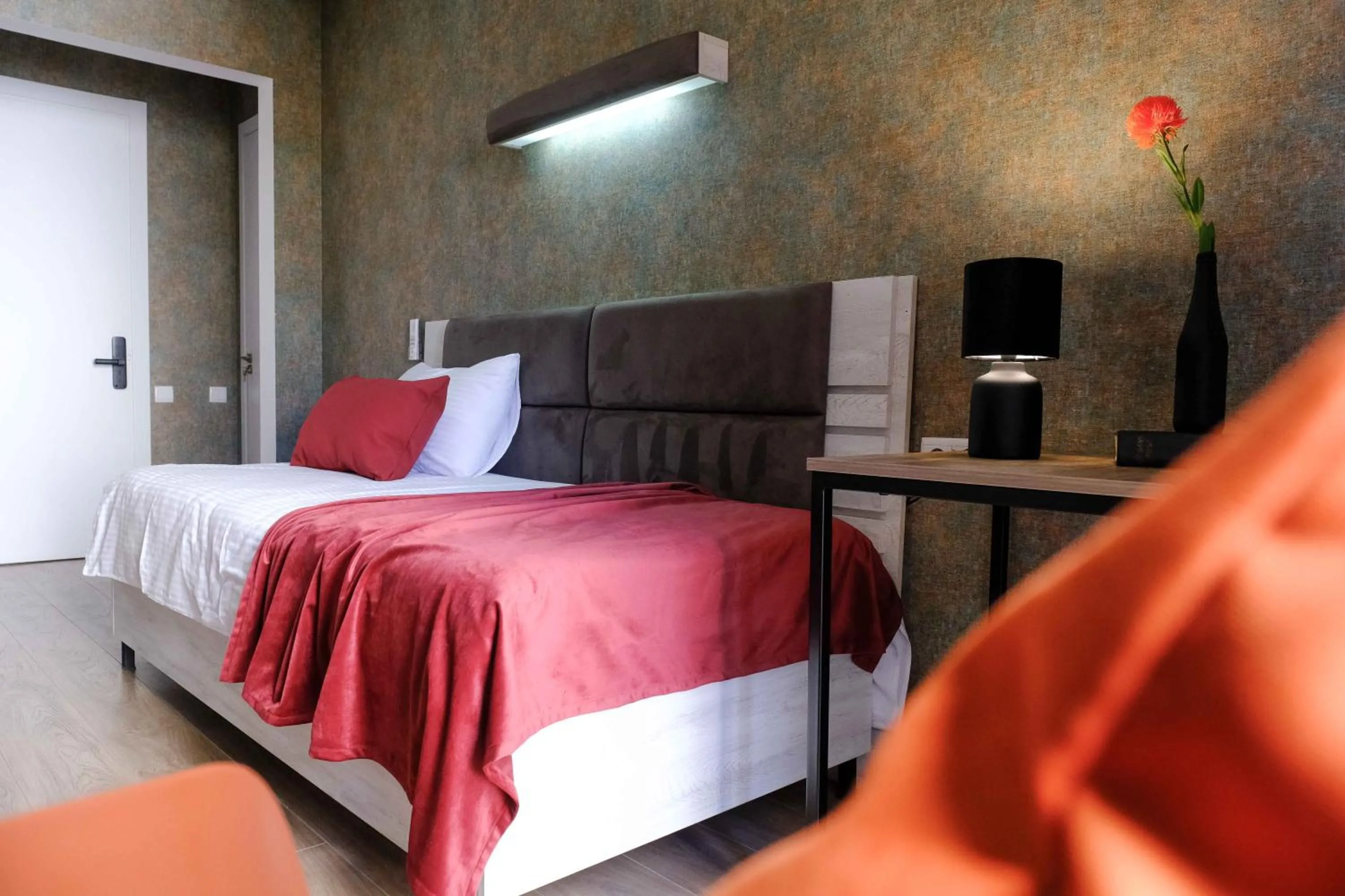 Bed in Round Garden Hotel