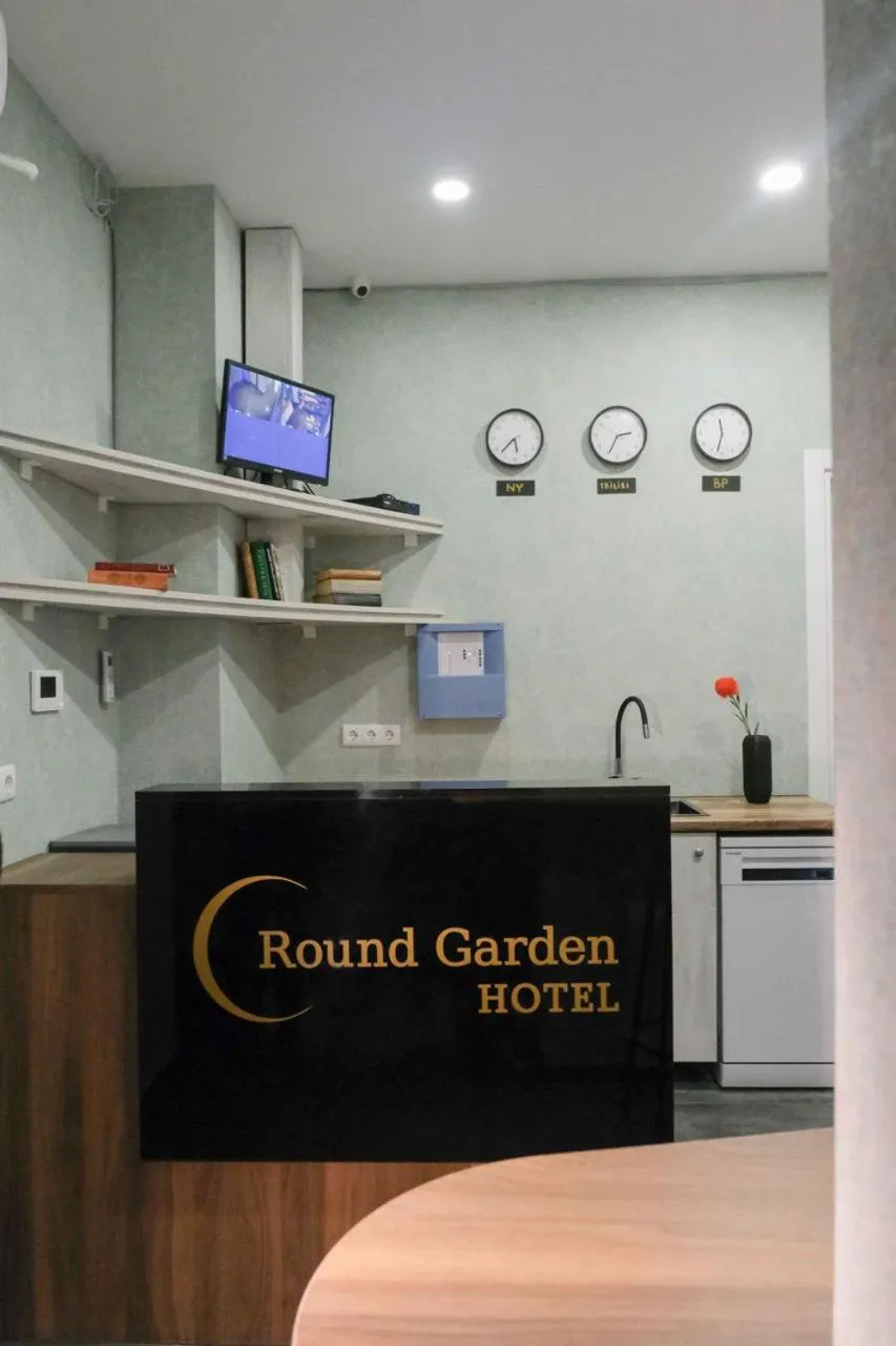 Facade/entrance in Round Garden Hotel