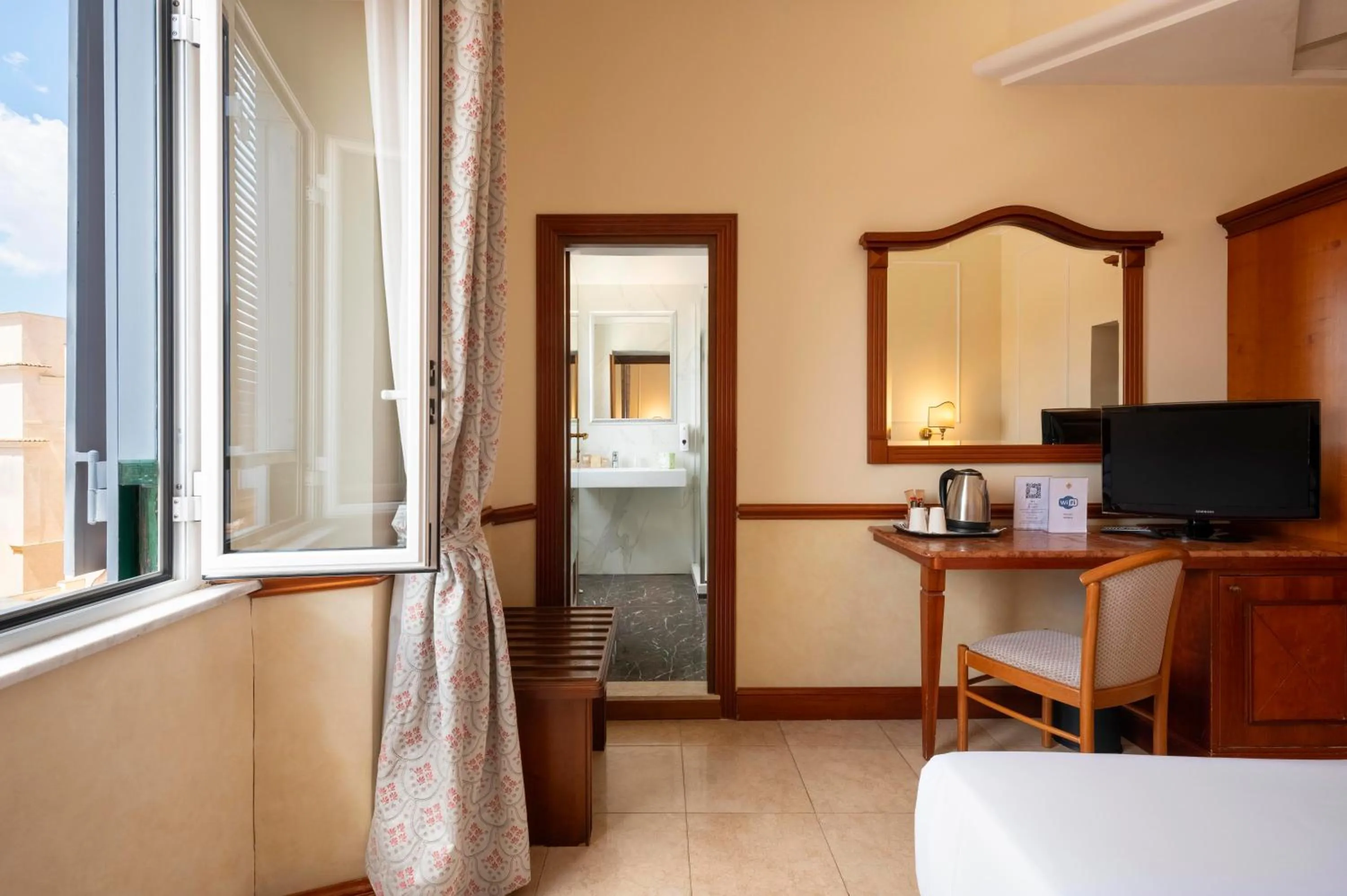 Bed in Hotel Hiberia