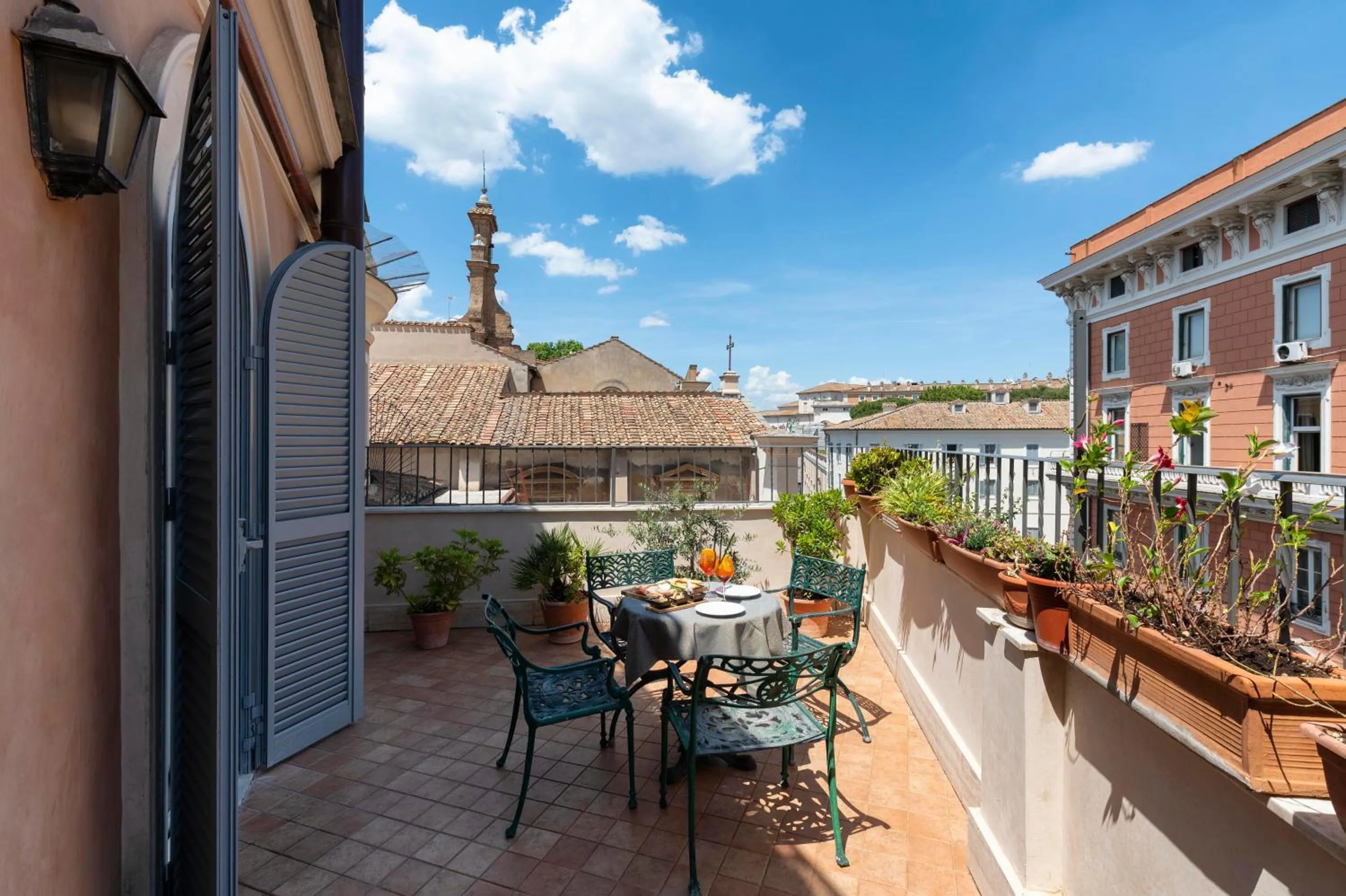 Patio in Hotel Hiberia