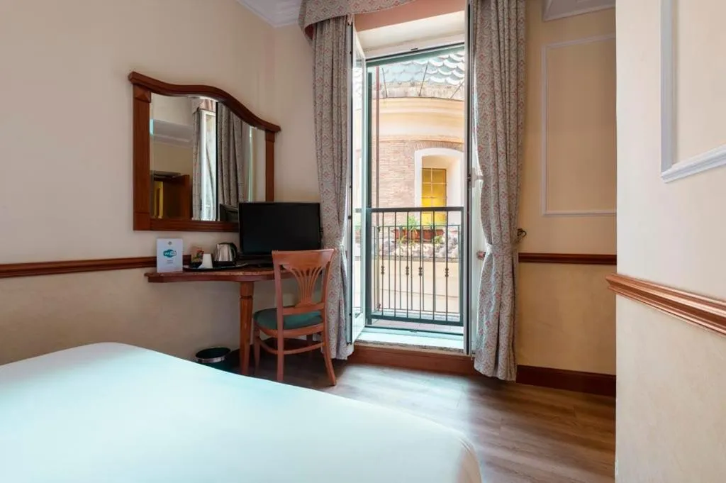 Bedroom, Bed in Hotel Hiberia