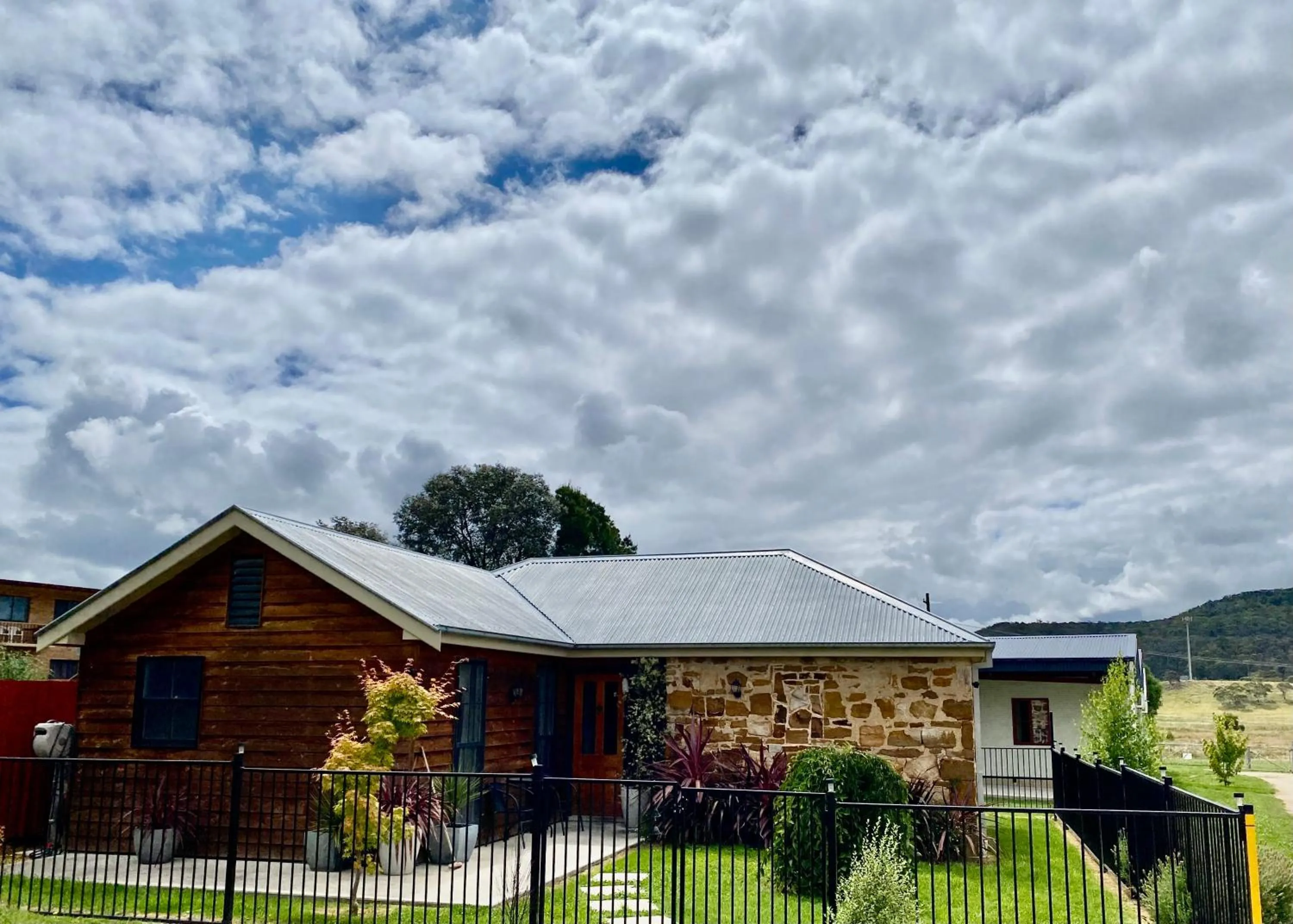 The Commercial Hotel Wallerawang