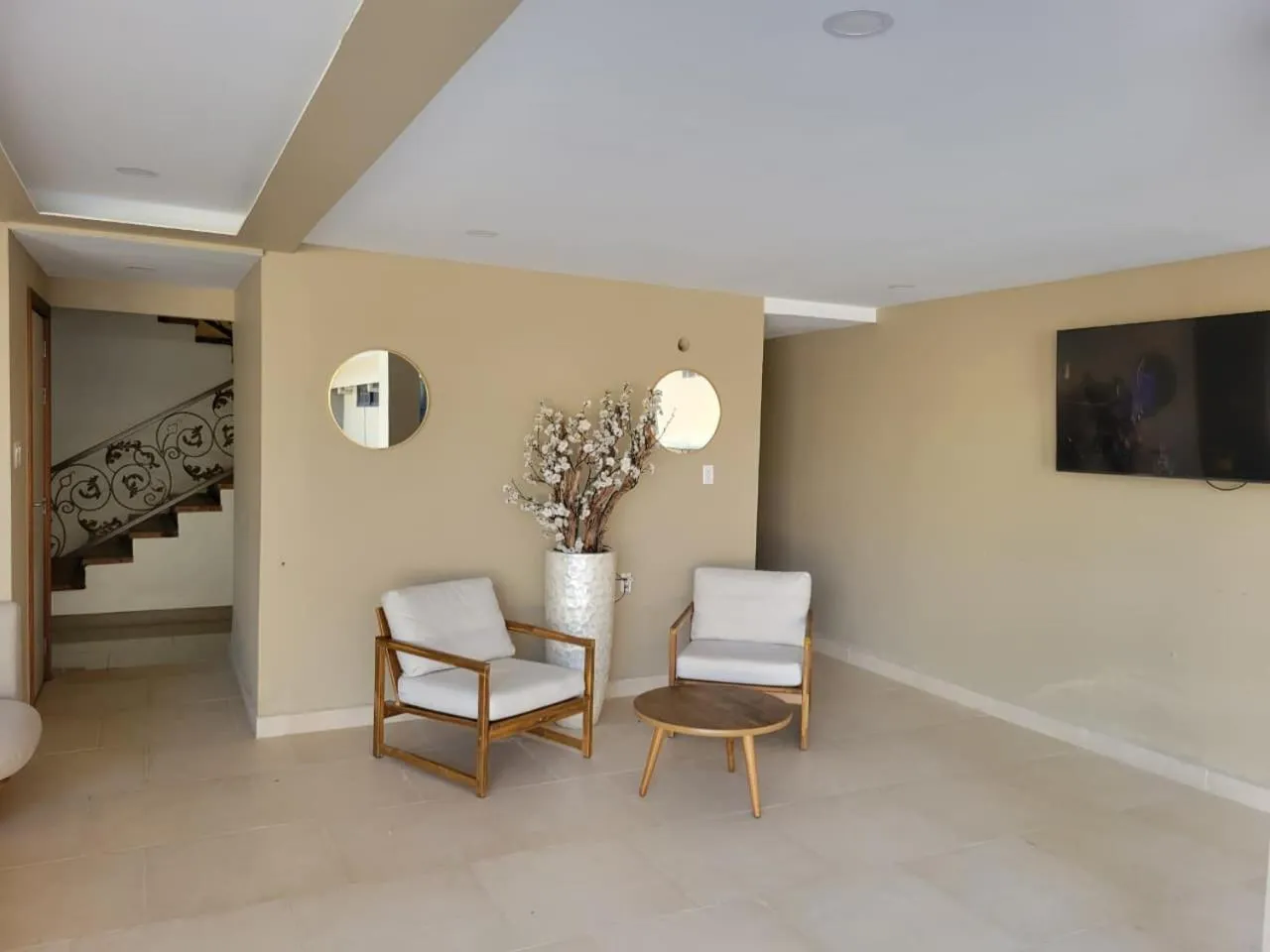 Balcony/Terrace in Empire Apartments Su 1 Celinastraat