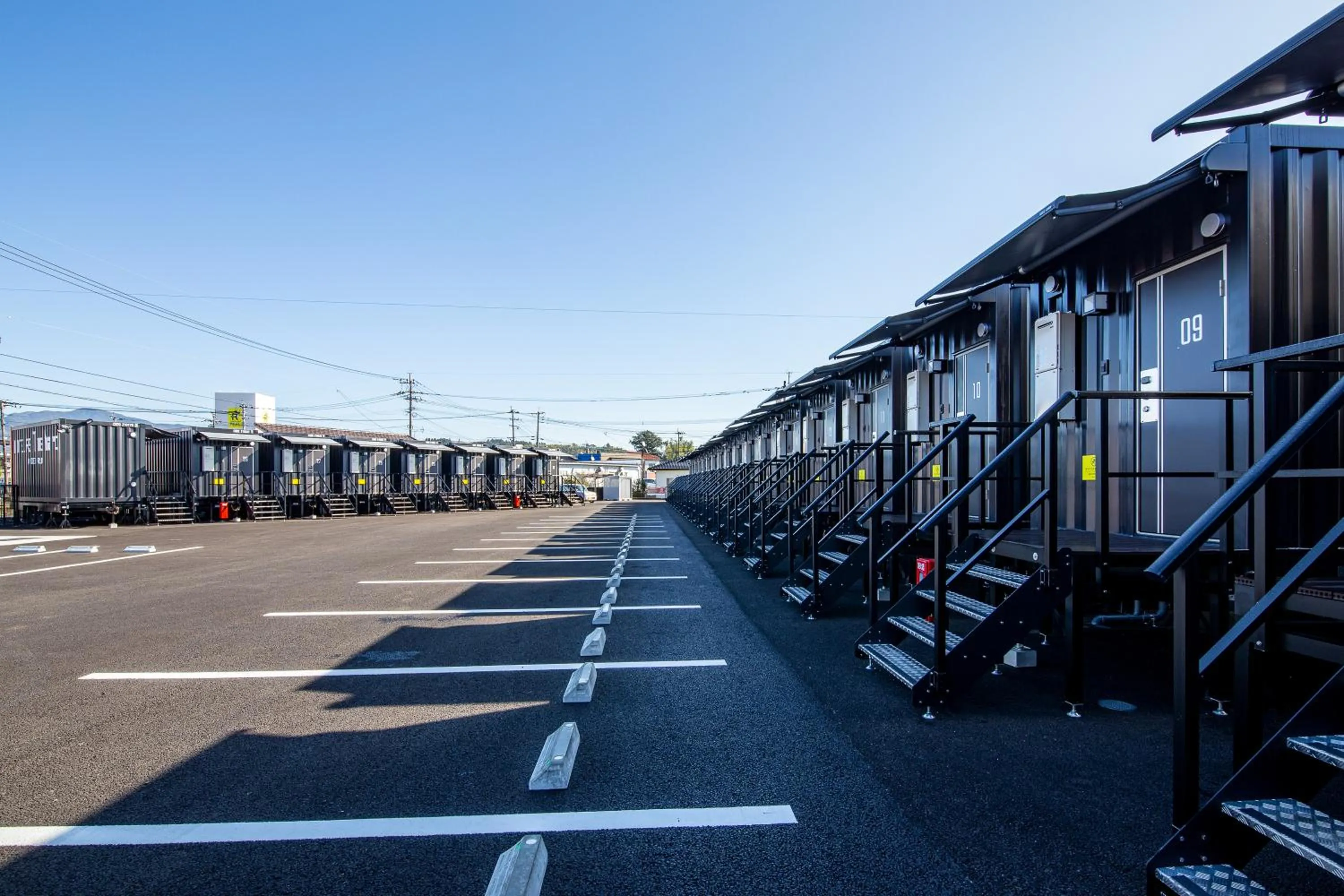 Property building in HOTEL R9 The Yard Isa