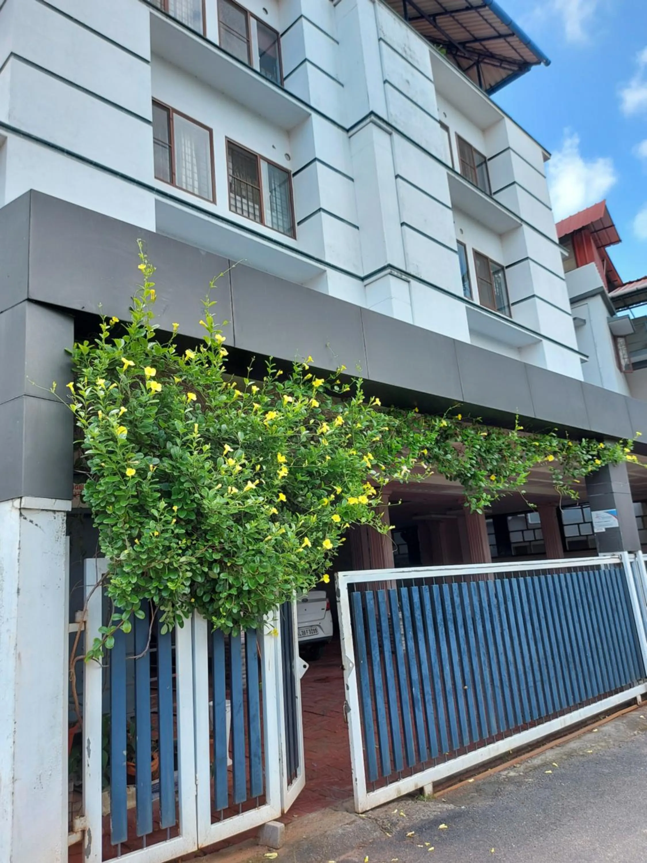 Property building in SHALOM RESIDENCY