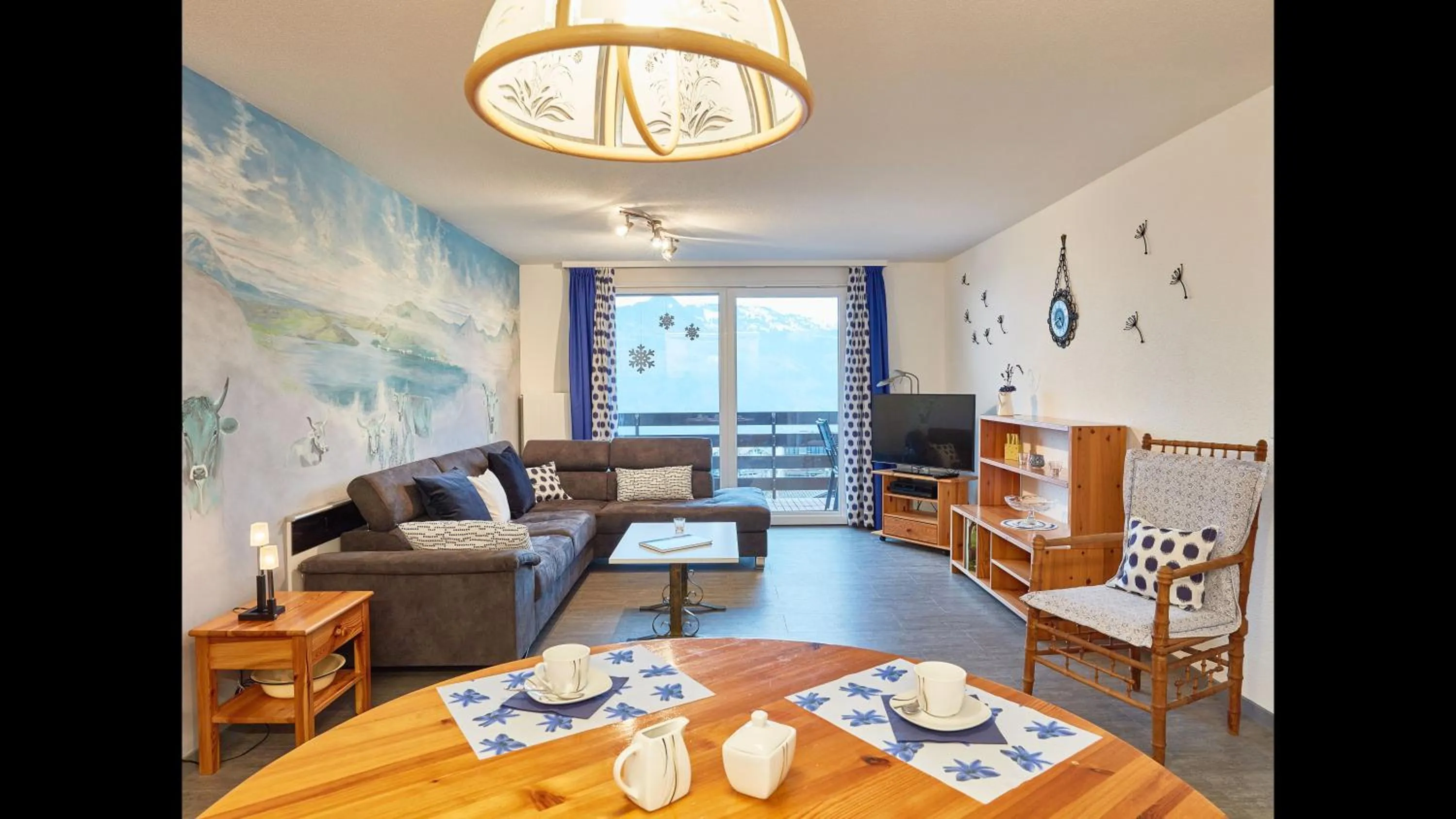 Cozy apartment with lake view for 6 guests