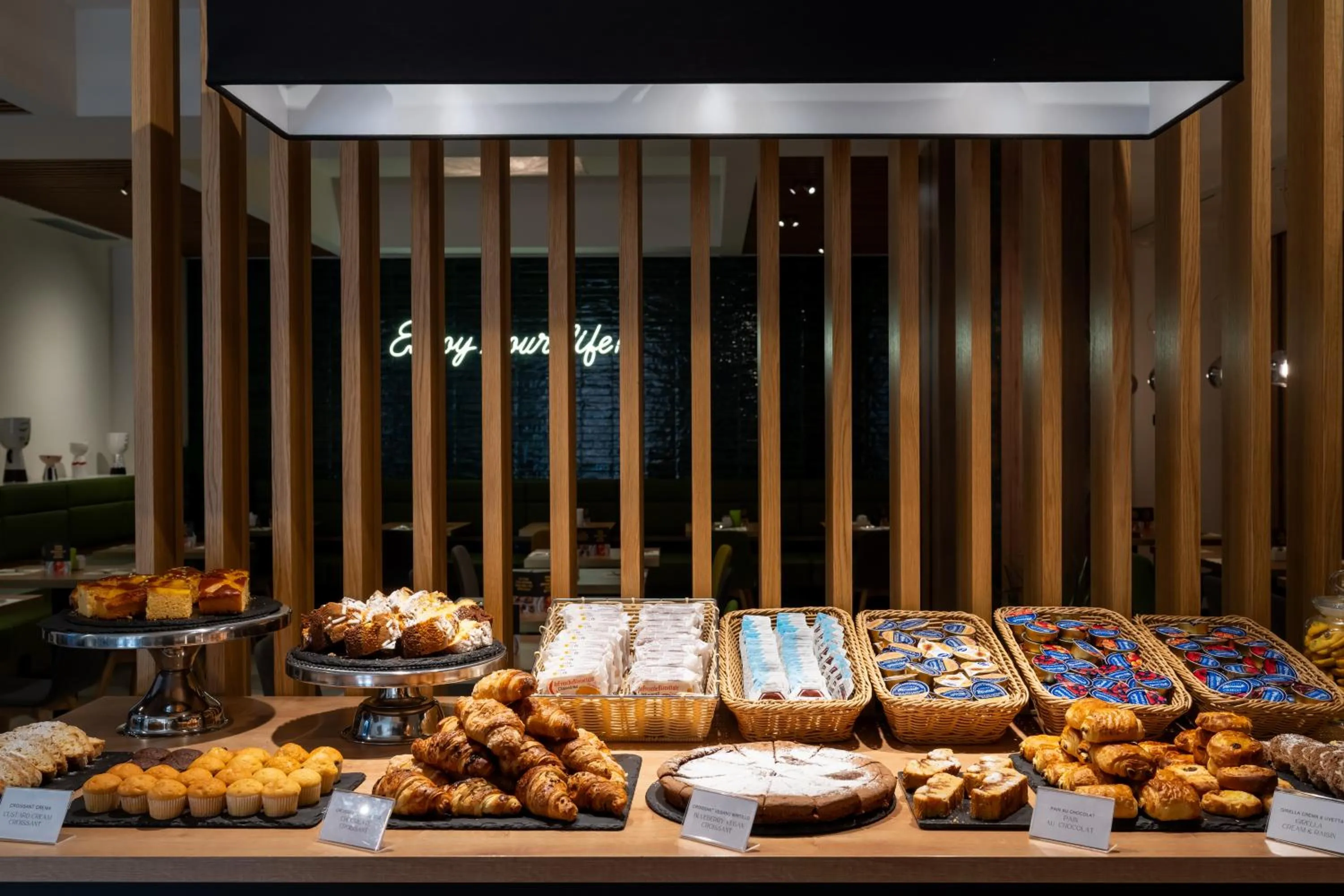 Breakfast in Elite Hotel & Spa