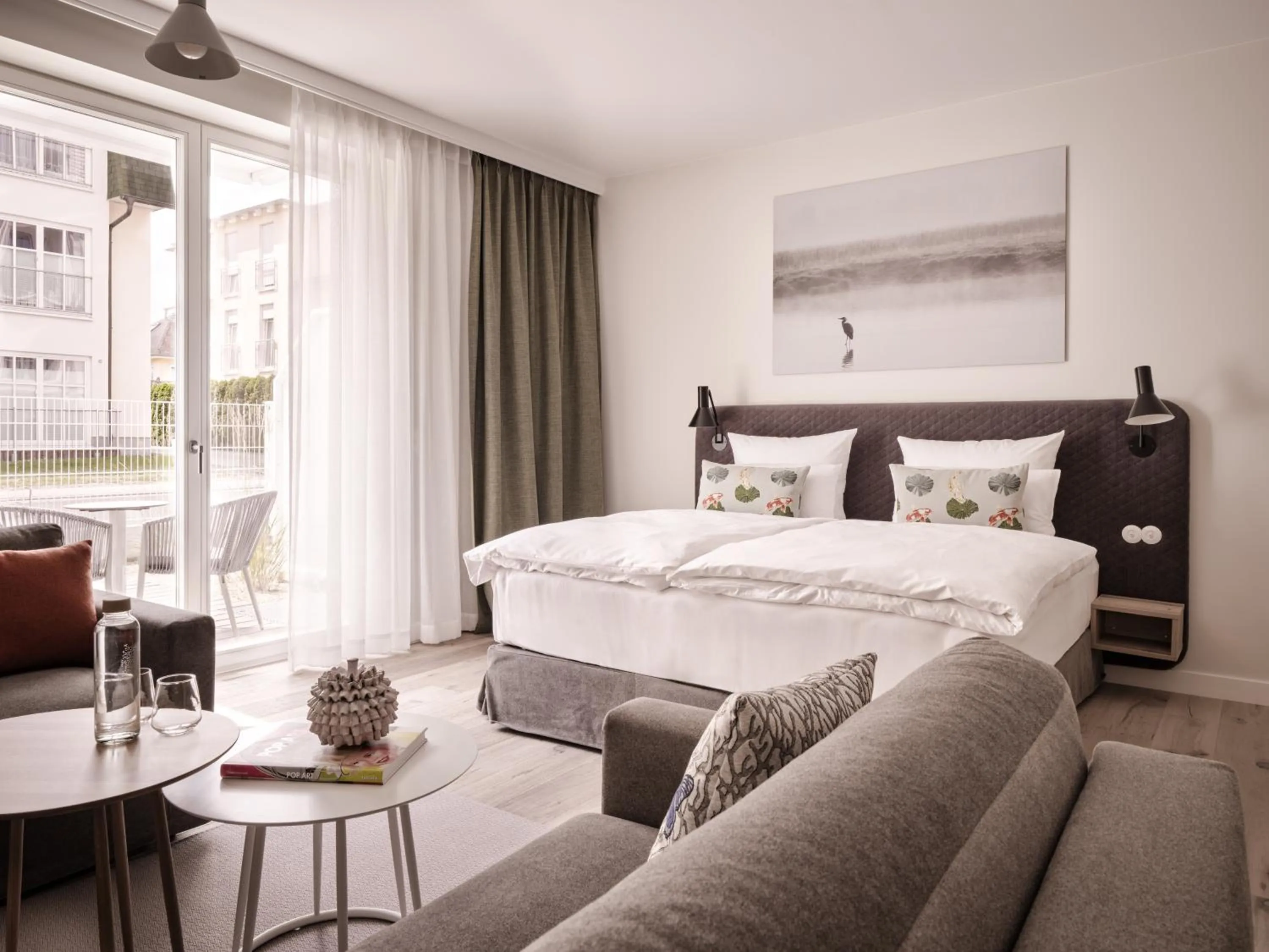 Living room, Bed in the breeze