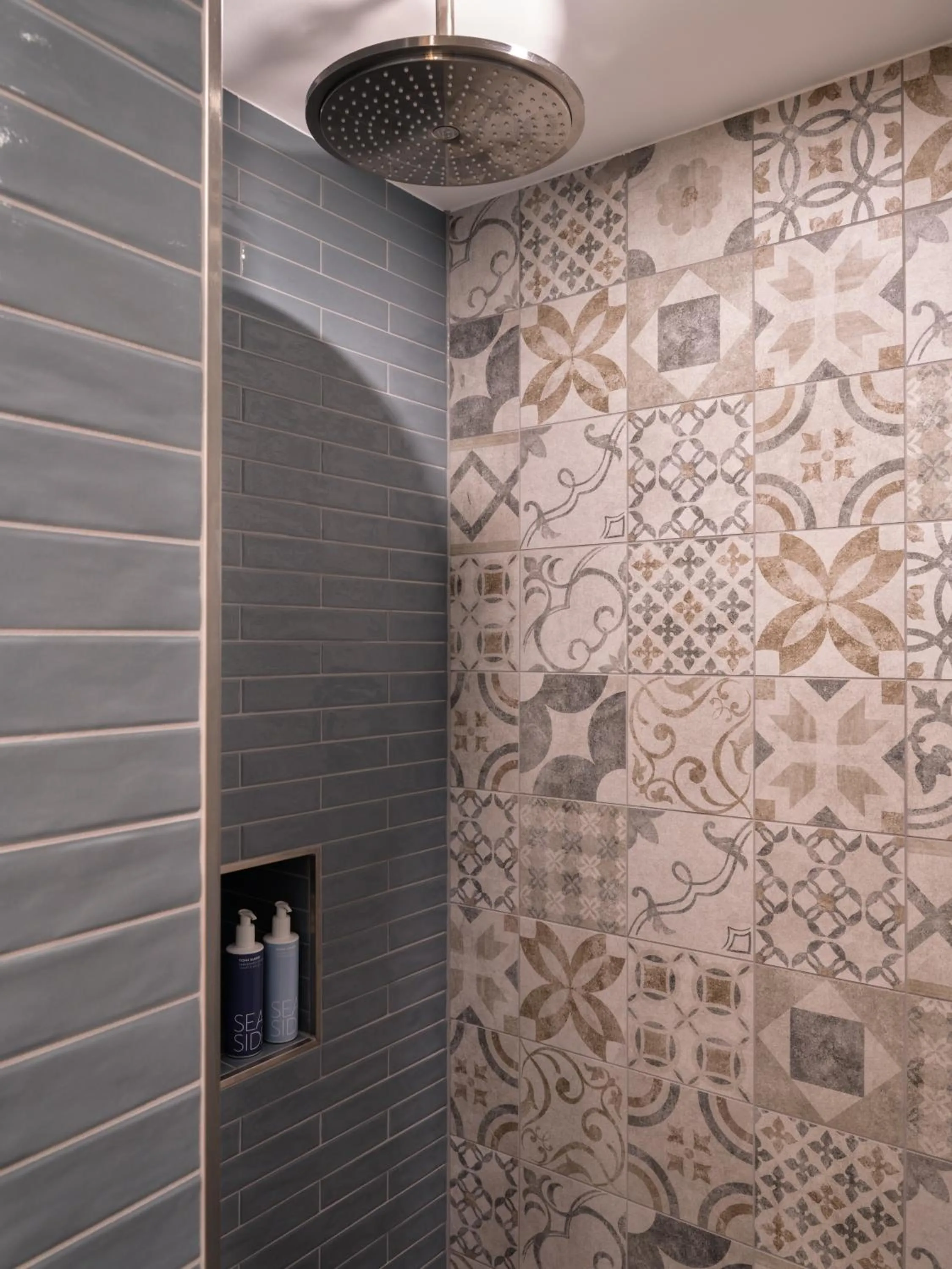 Shower in the breeze