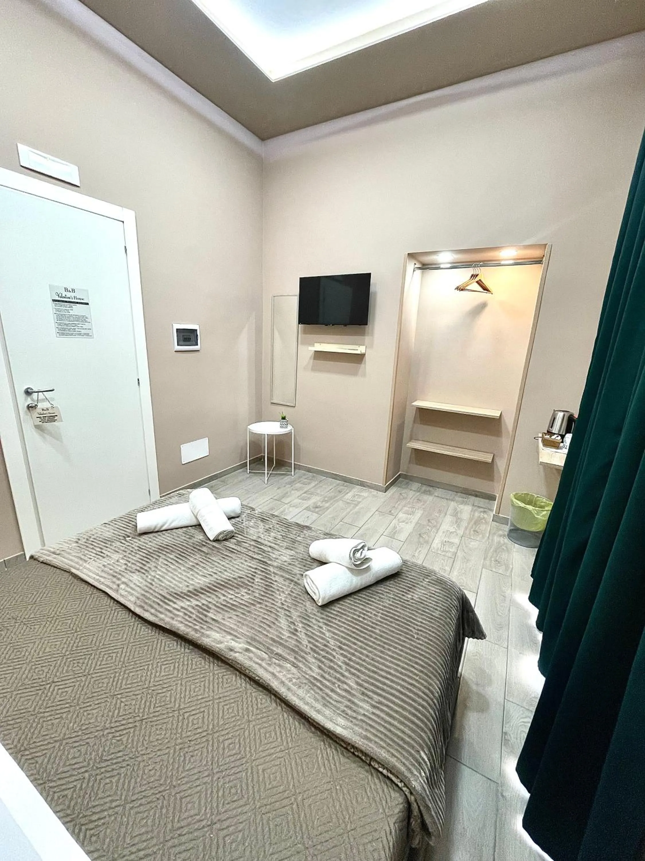 Bed in Valentine’s house