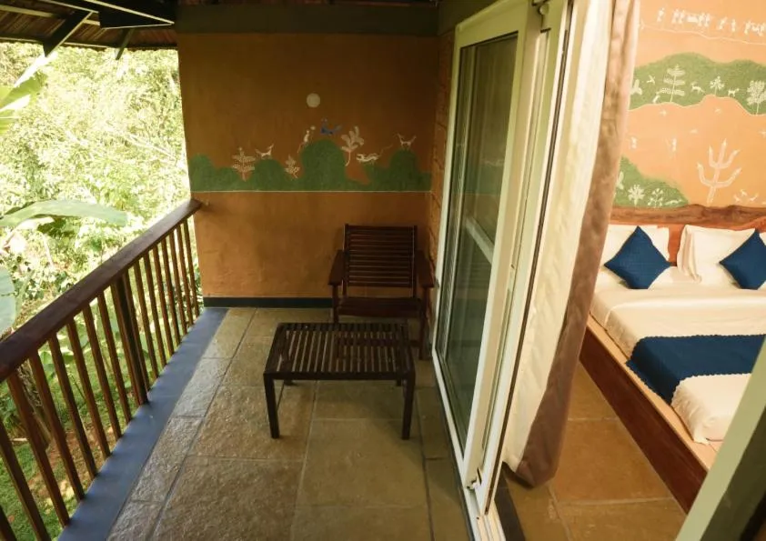 Day in Aalterra by The Almanac