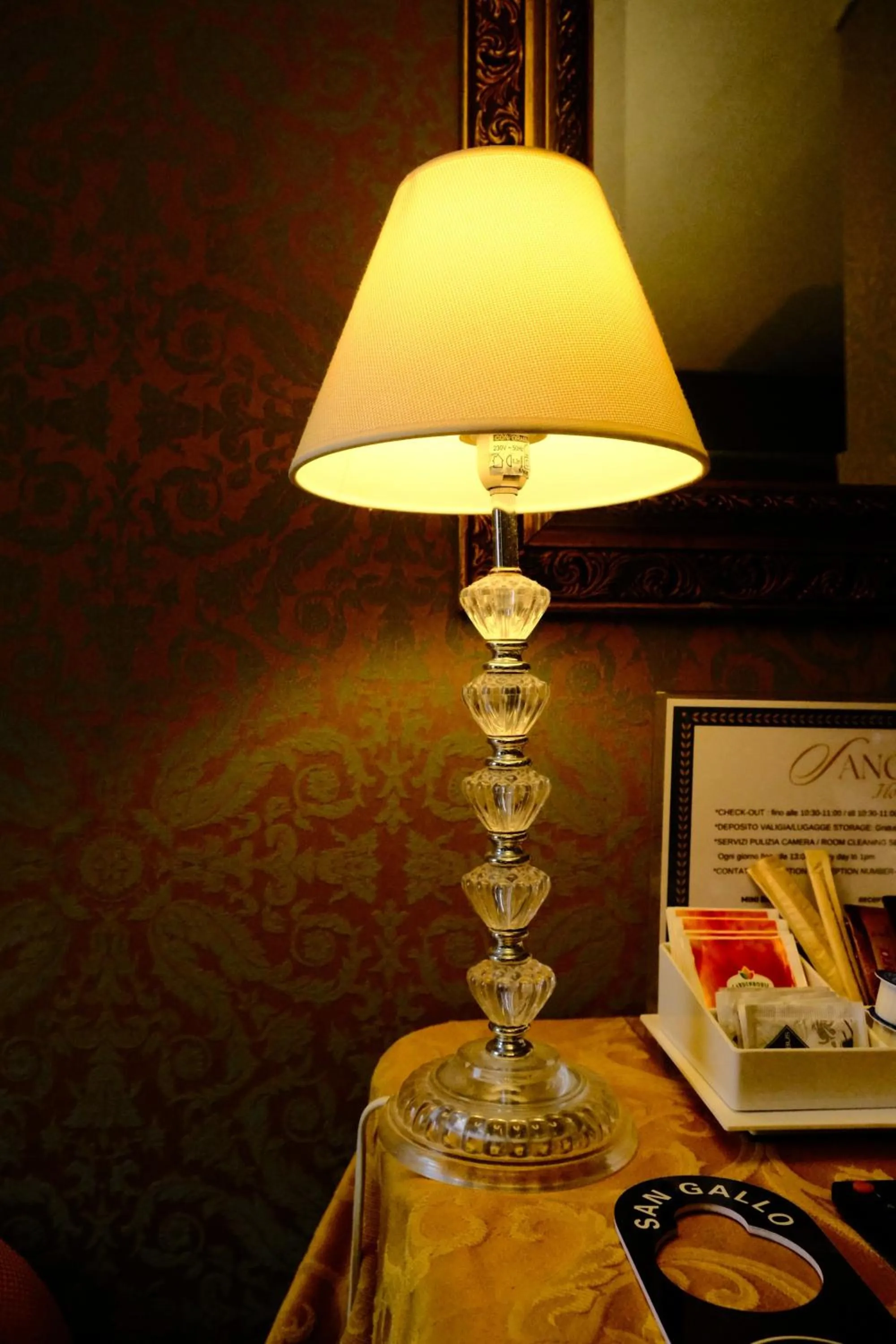 Decorative detail in H O T E L S A N G A L L O l