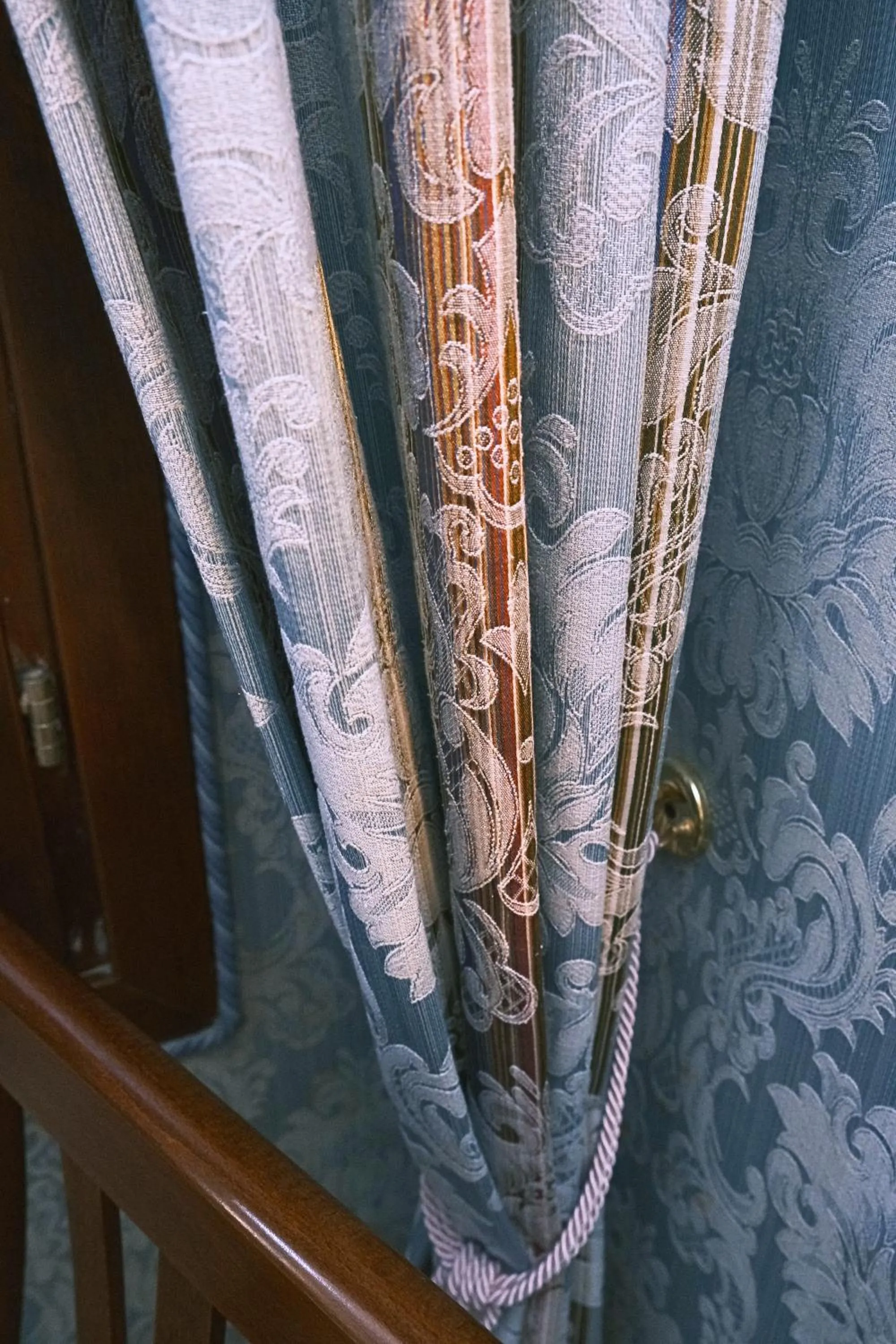 Decorative detail in H O T E L S A N G A L L O l