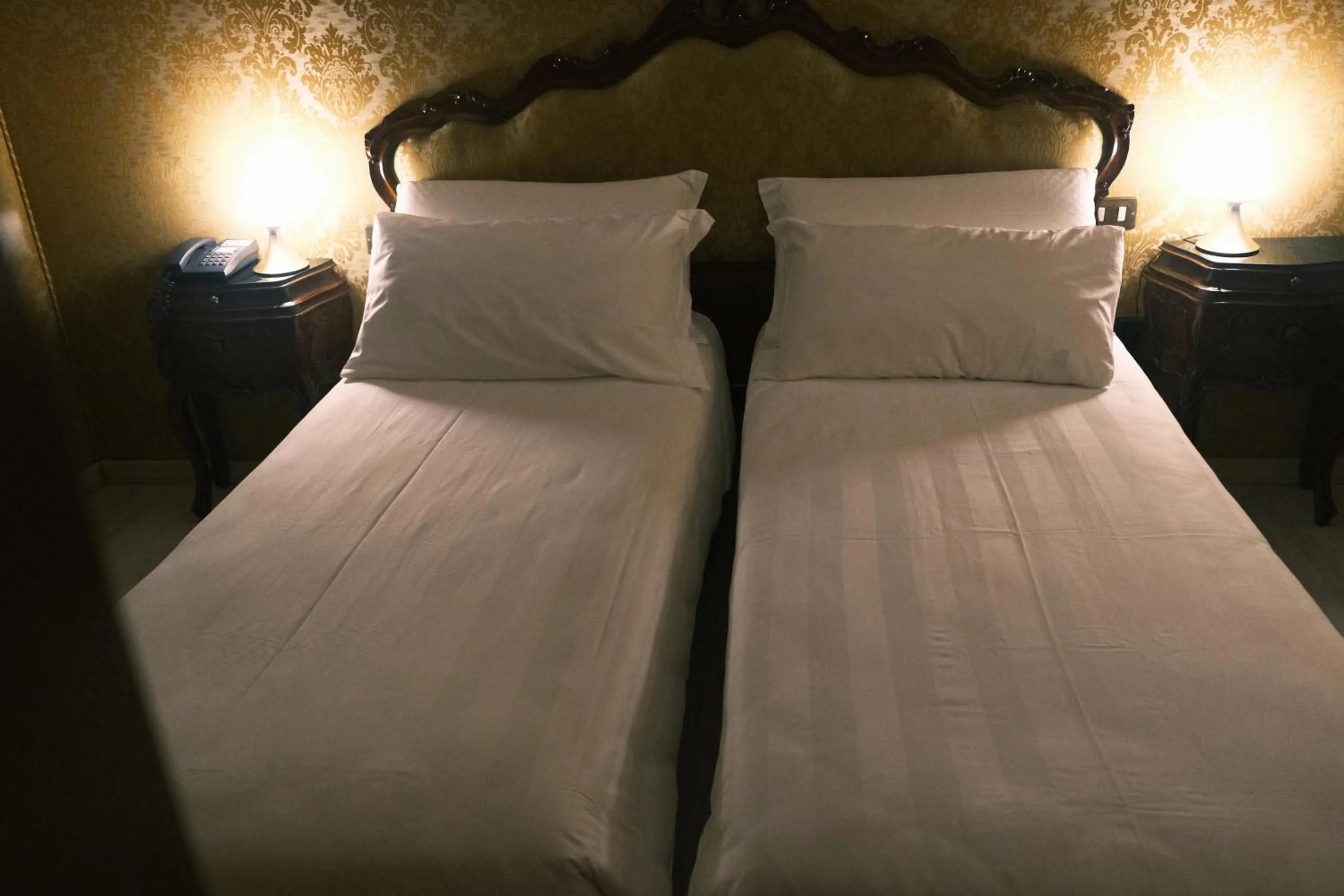 Bed in H O T E L S A N G A L L O l