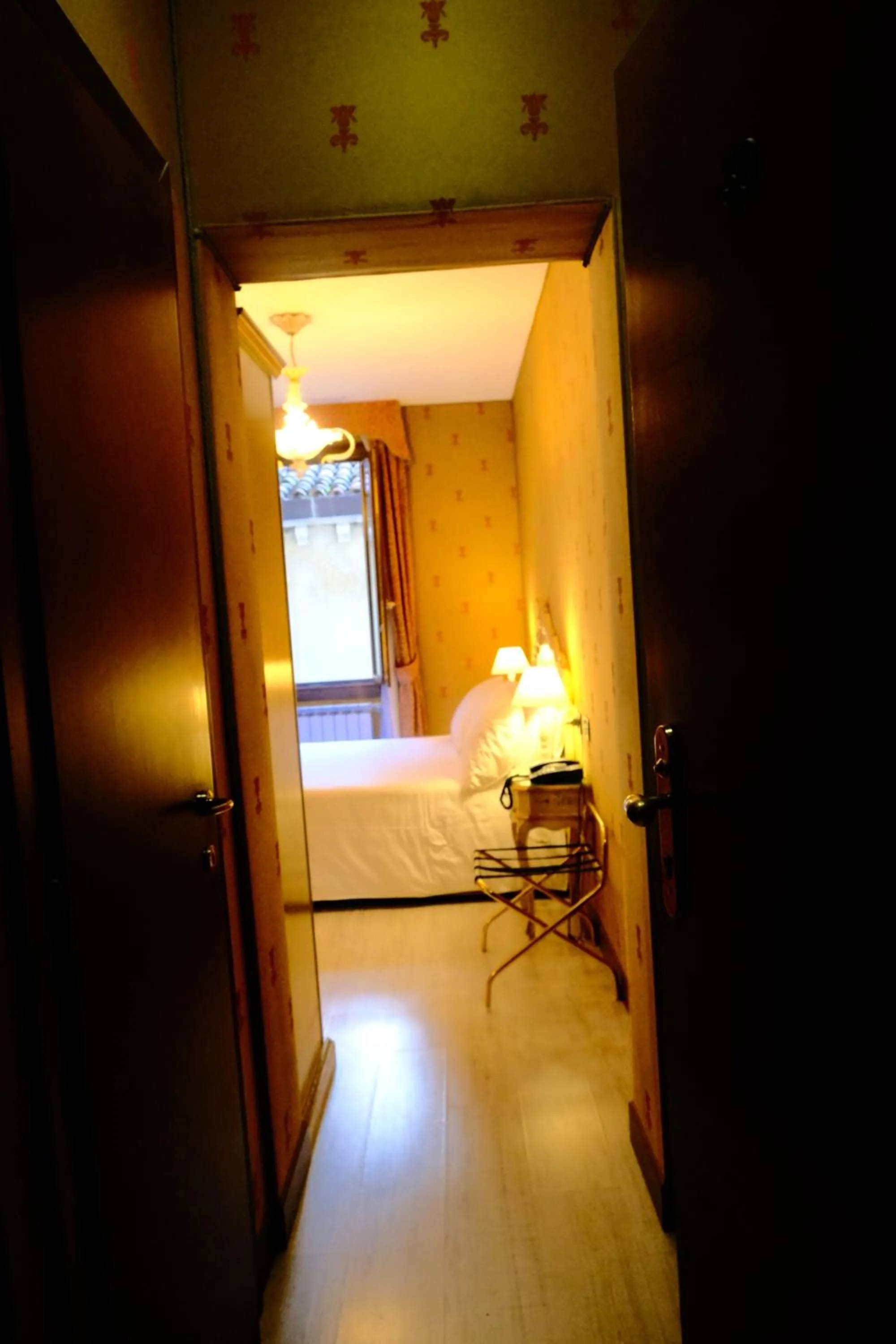 Photo of the whole room, Bed in H O T E L S A N G A L L O l