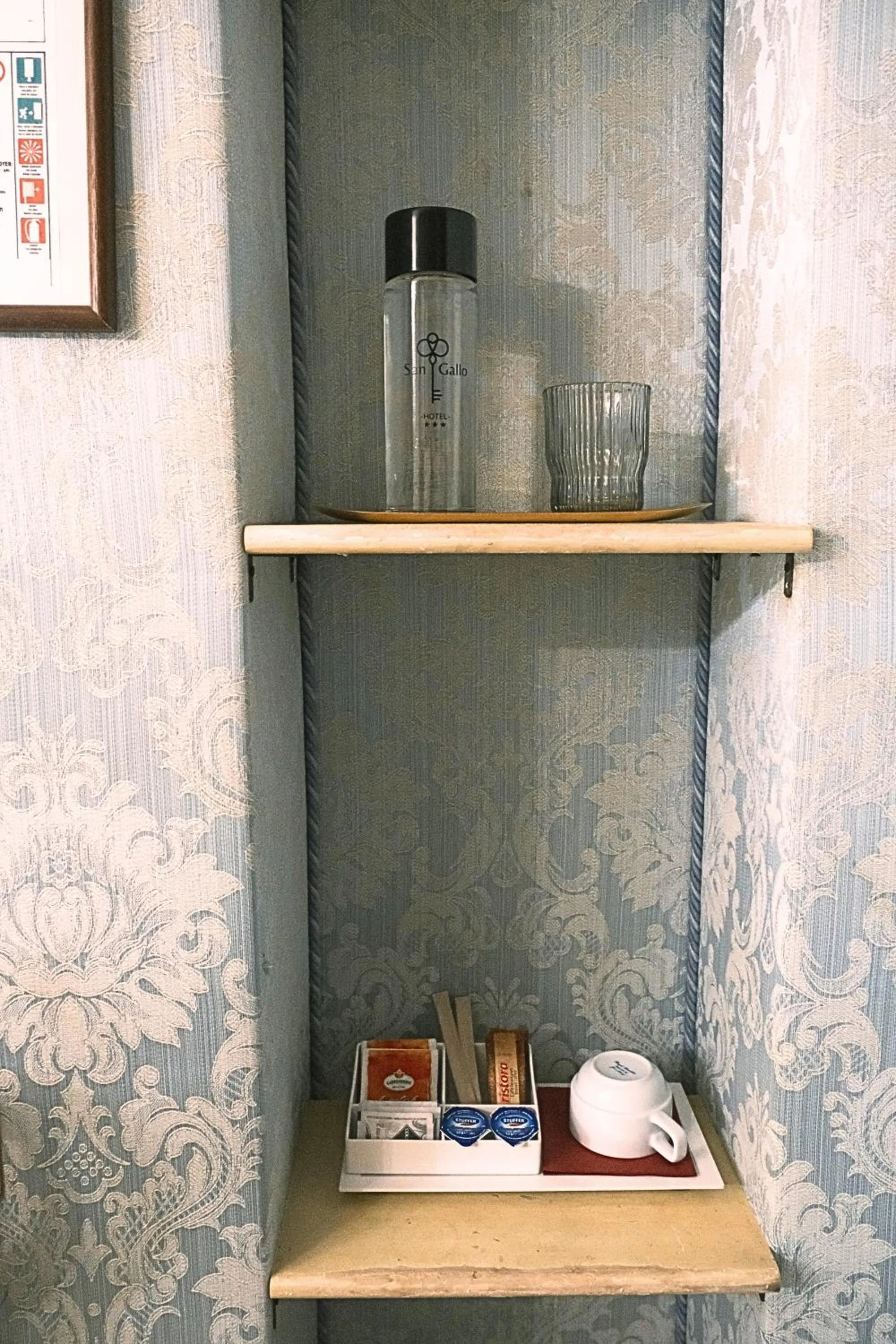 Coffee/tea facilities in H O T E L S A N G A L L O l