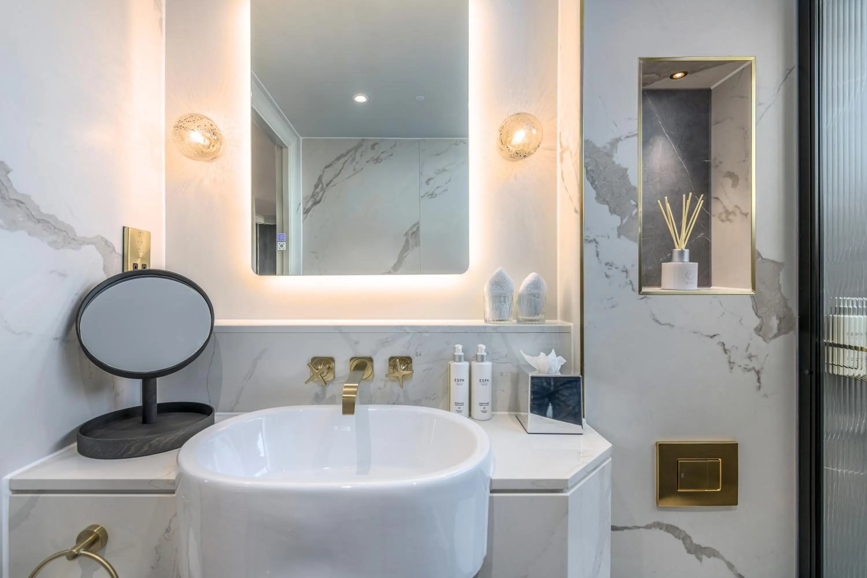 Bathroom in RÌGH Residences - George Street