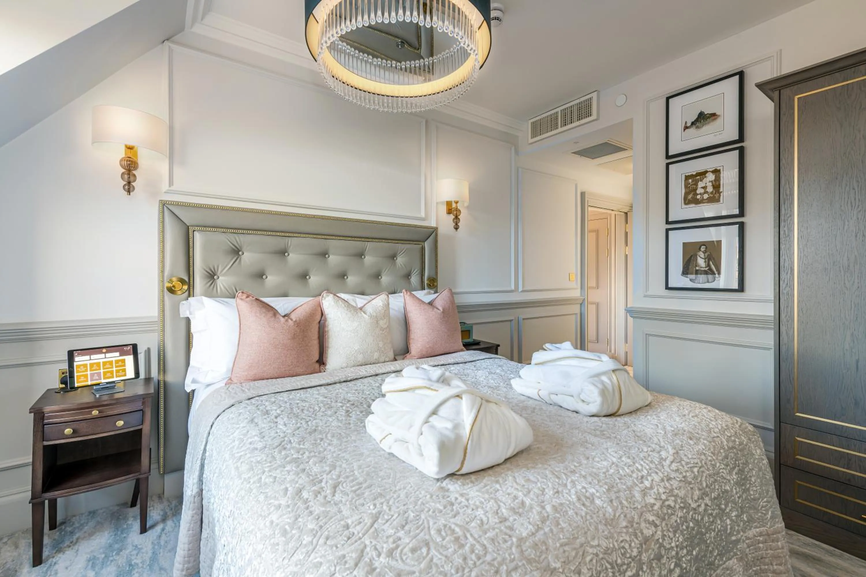 Bed in RÌGH Residences - George Street