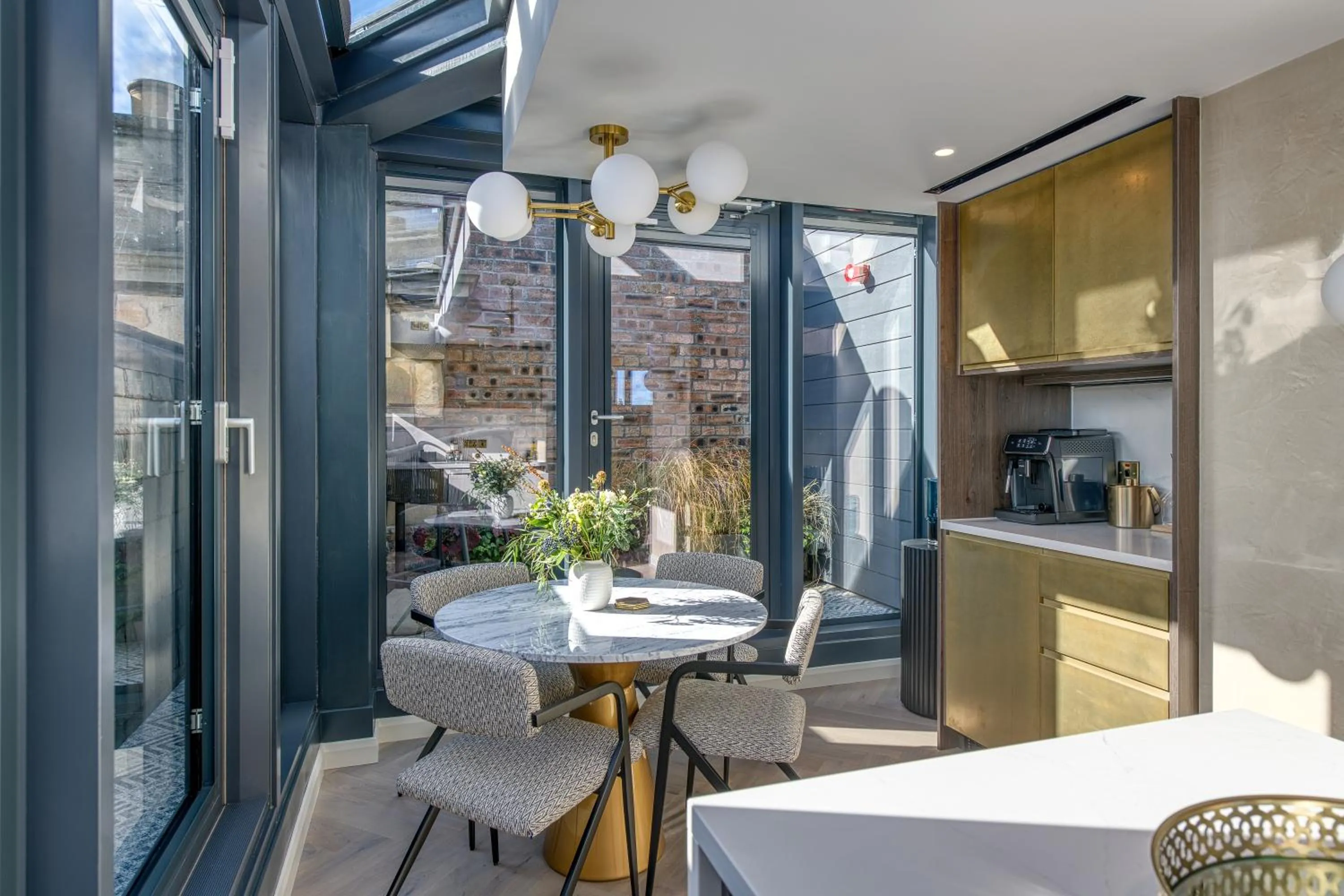 Dining area in RÌGH Residences - George Street