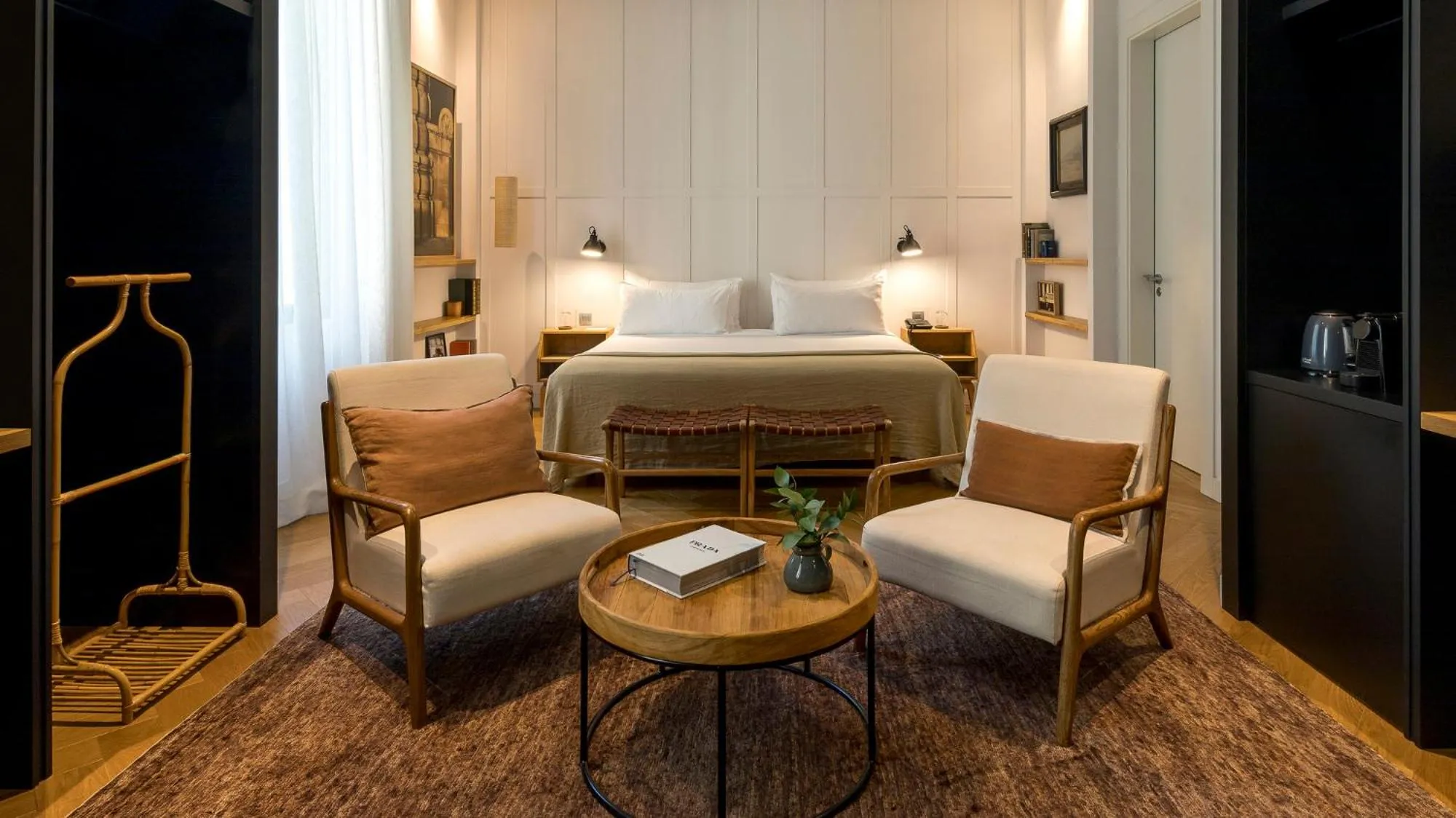 TV and multimedia, Bed in Hotel Casa Sagnier