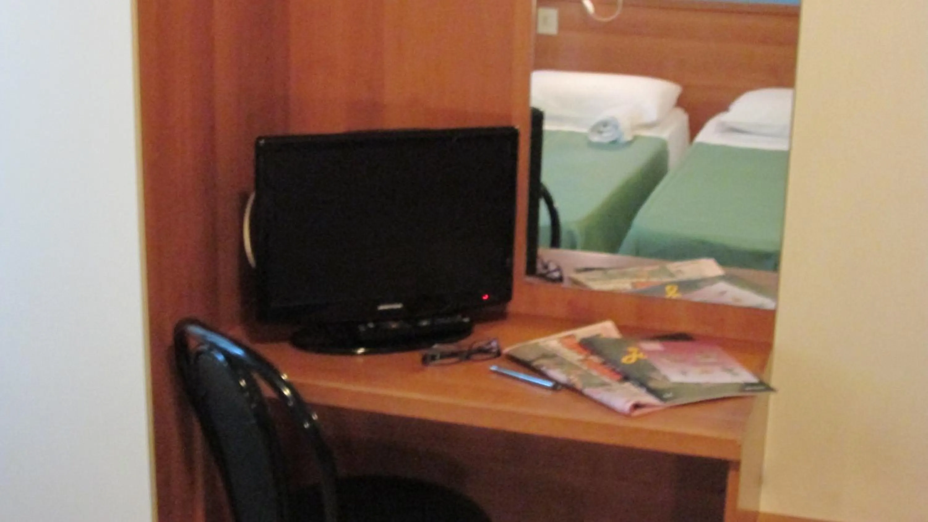 TV and multimedia, TV/Entertainment Center in Ca' Grande