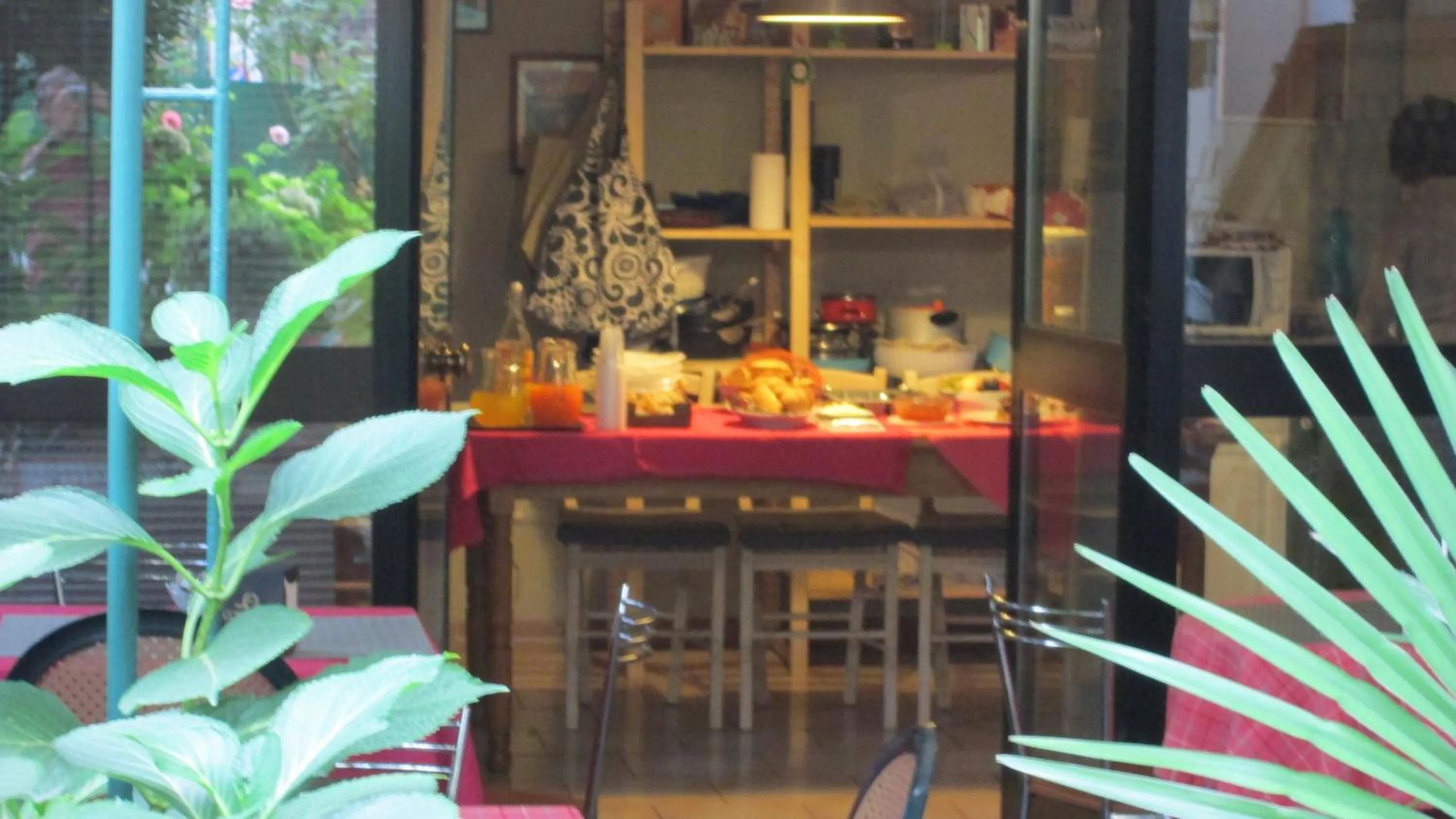 Restaurant/places to eat in Ca' Grande