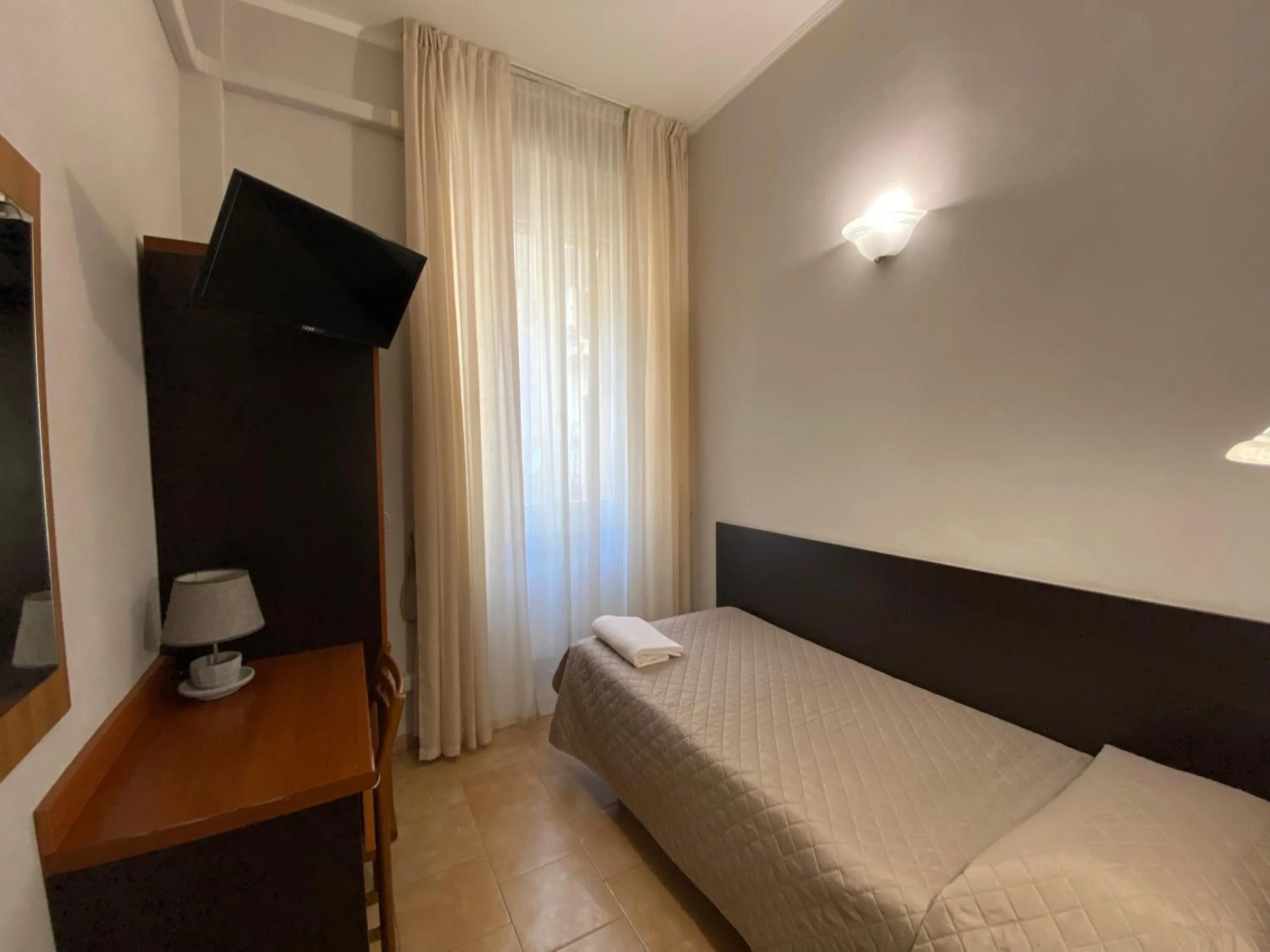 Bedroom, Bed in Hotel Atena