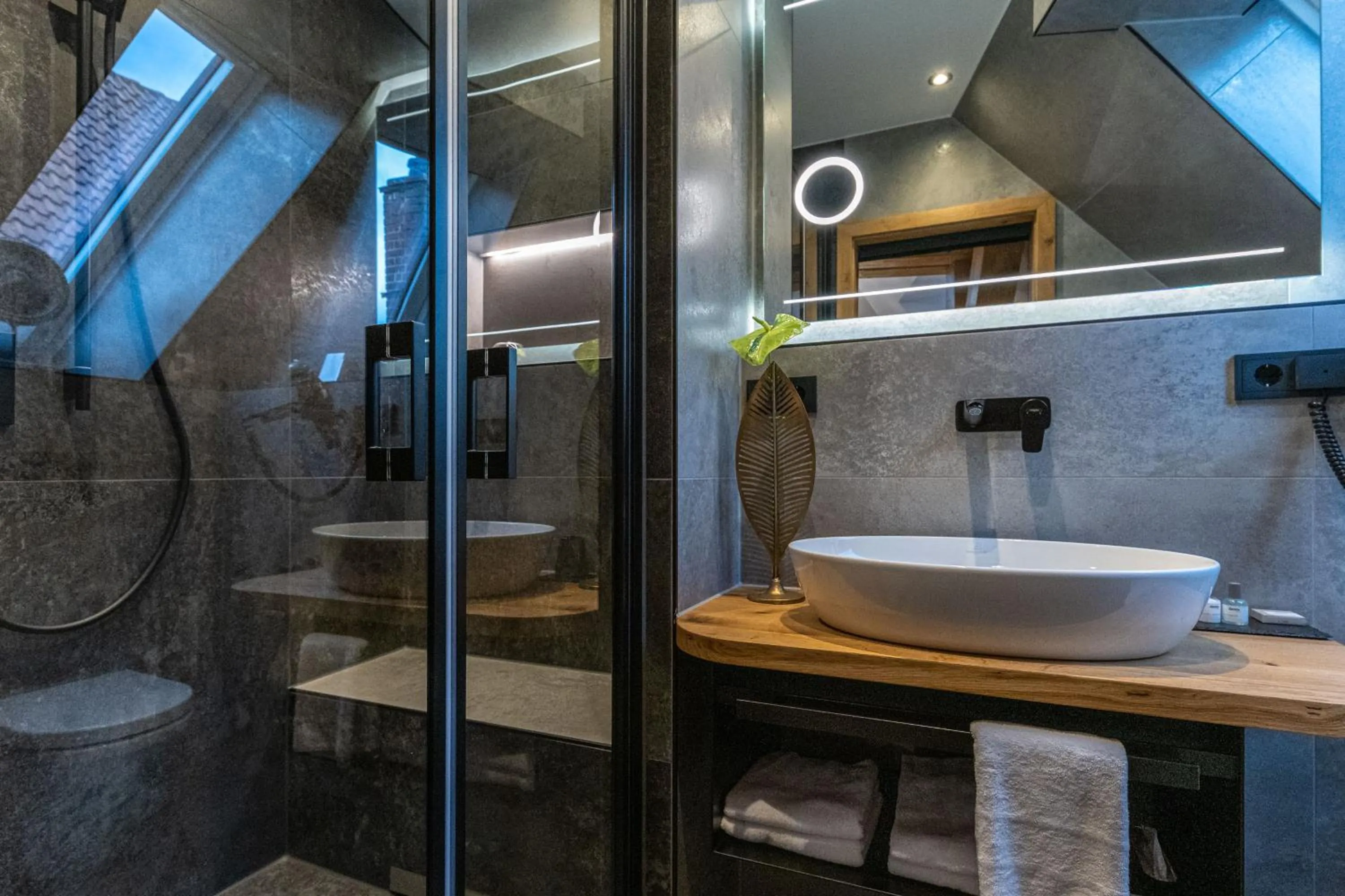 Shower in Boutique Hotel Melchers