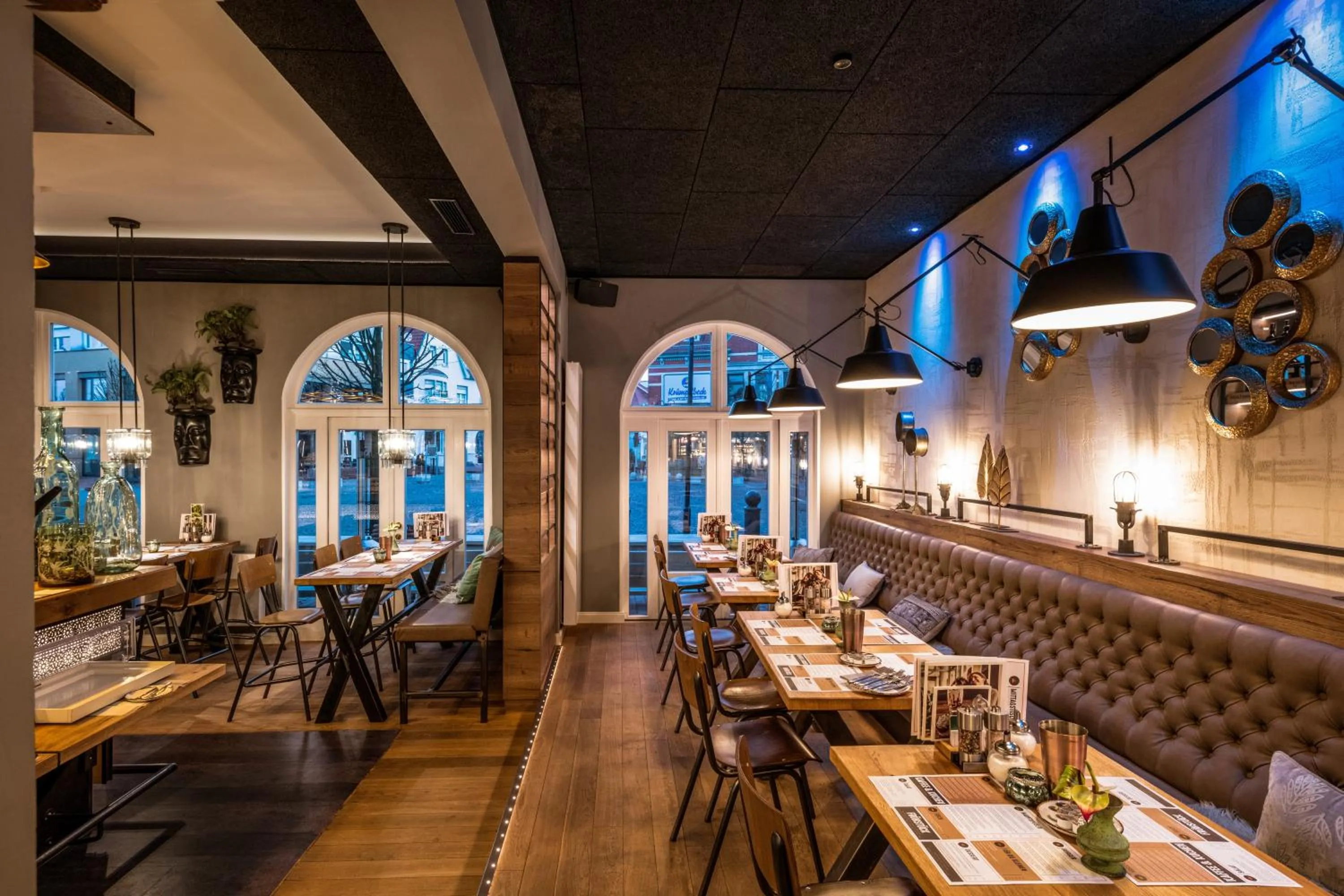 Restaurant/places to eat in Boutique Hotel Melchers