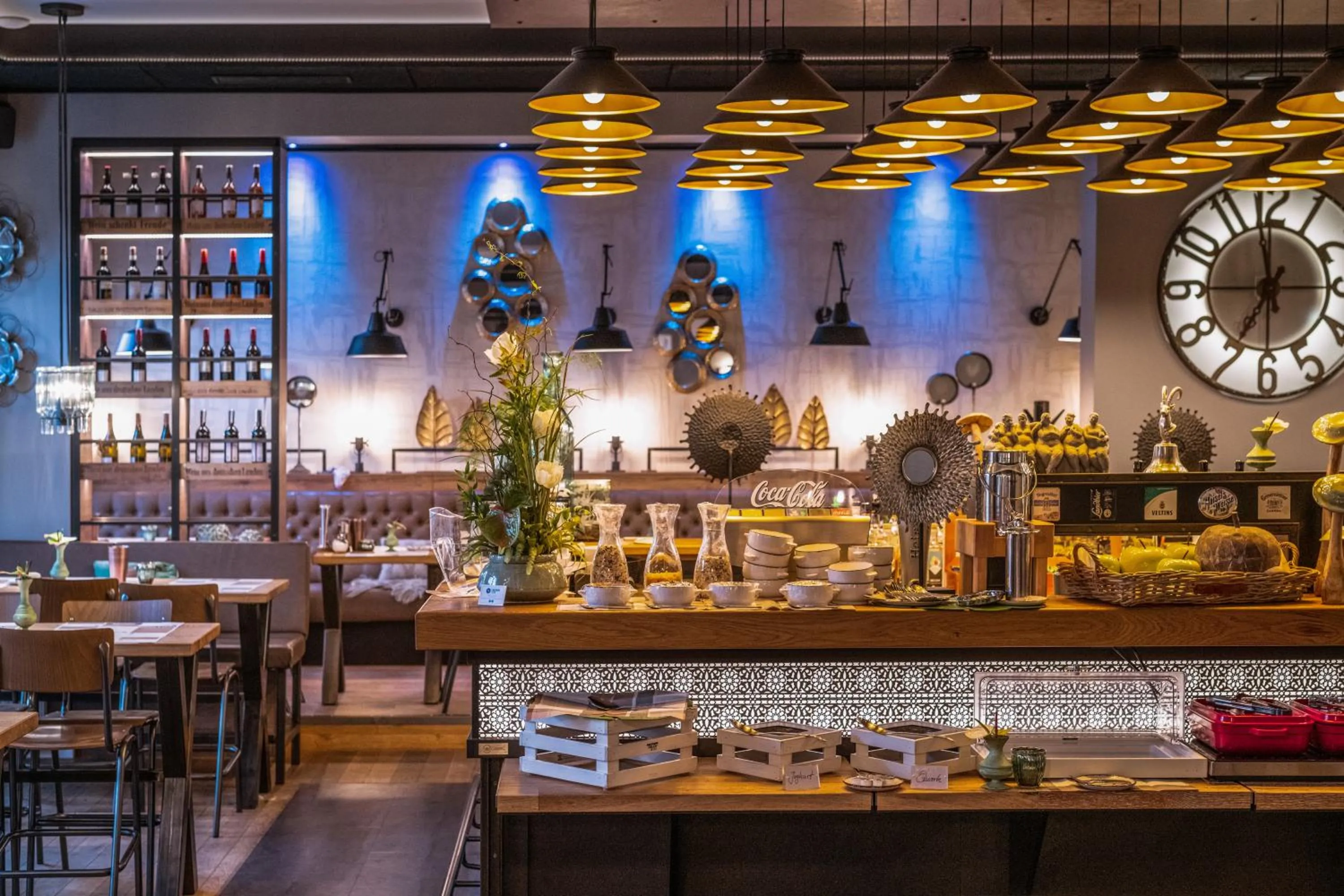 Restaurant/places to eat in Boutique Hotel Melchers