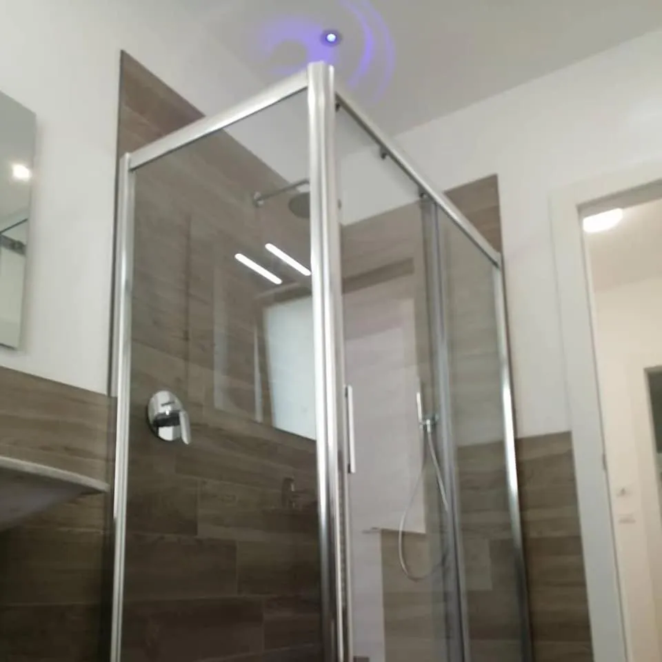 Shower in AMARE Bed & Breakfast