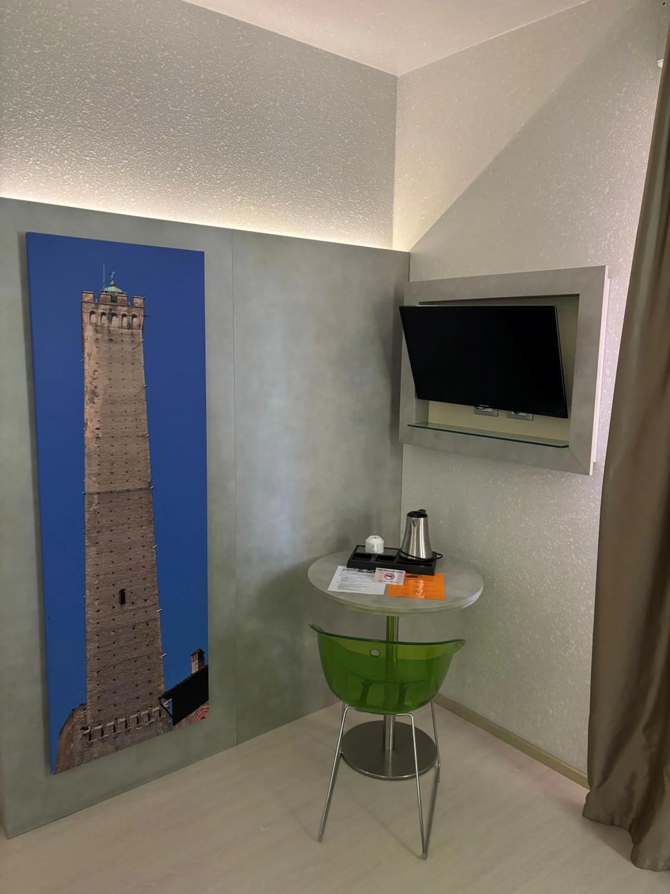 TV and multimedia in Hotel Fiera Wellness & Spa