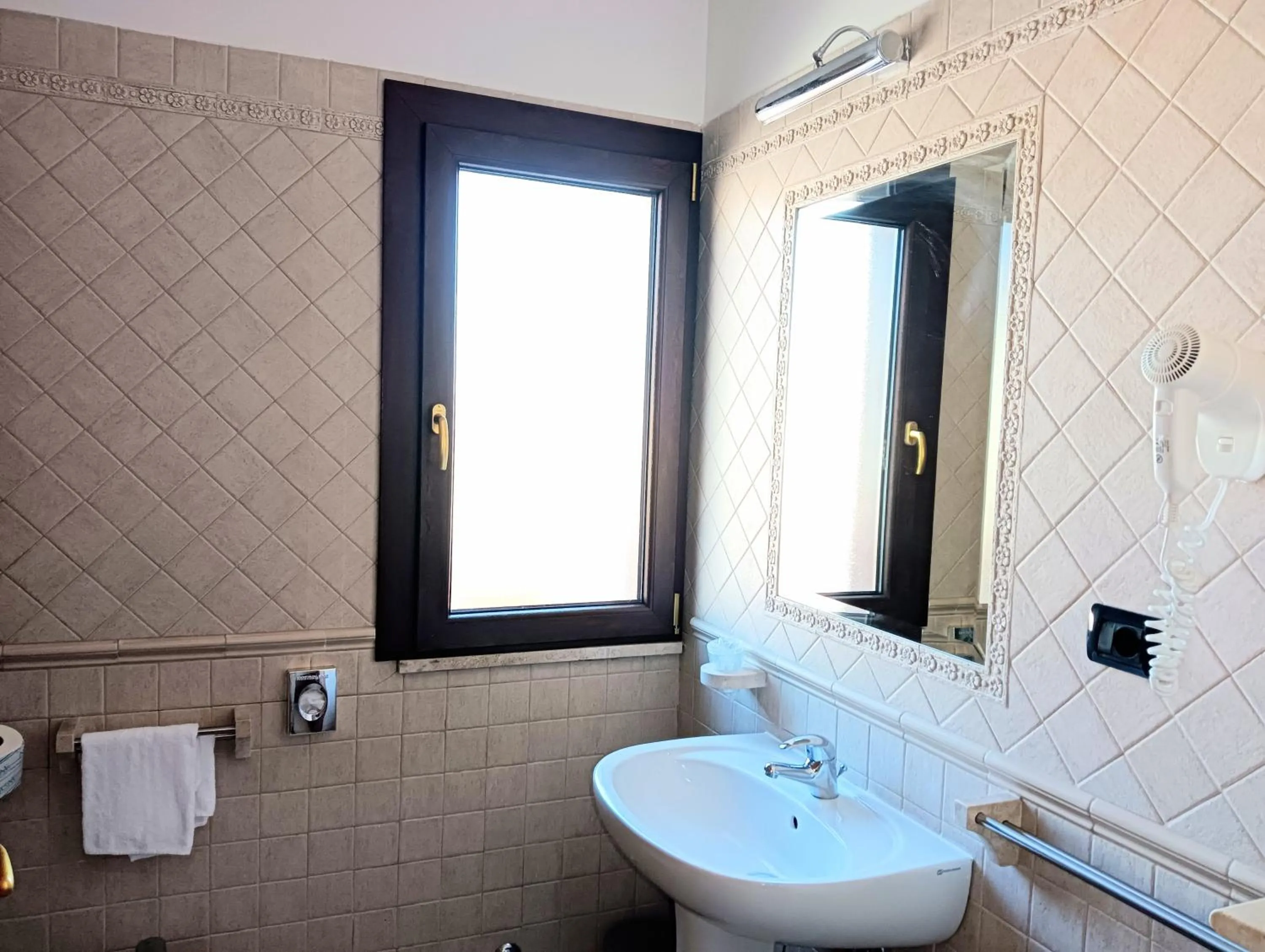 Shower in Hotel Riviera Fiumicino