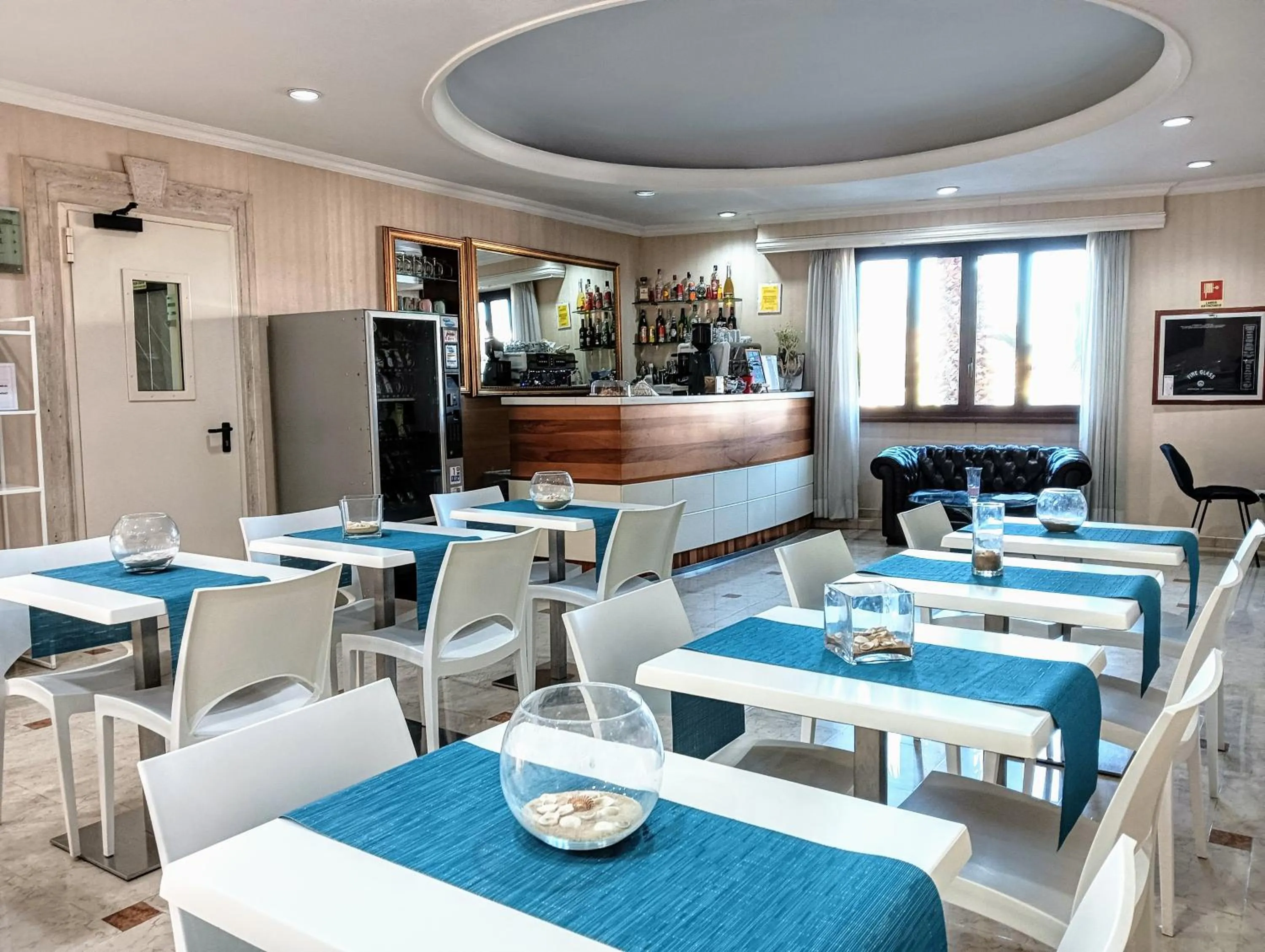 Communal lounge/ TV room in Hotel Riviera Fiumicino