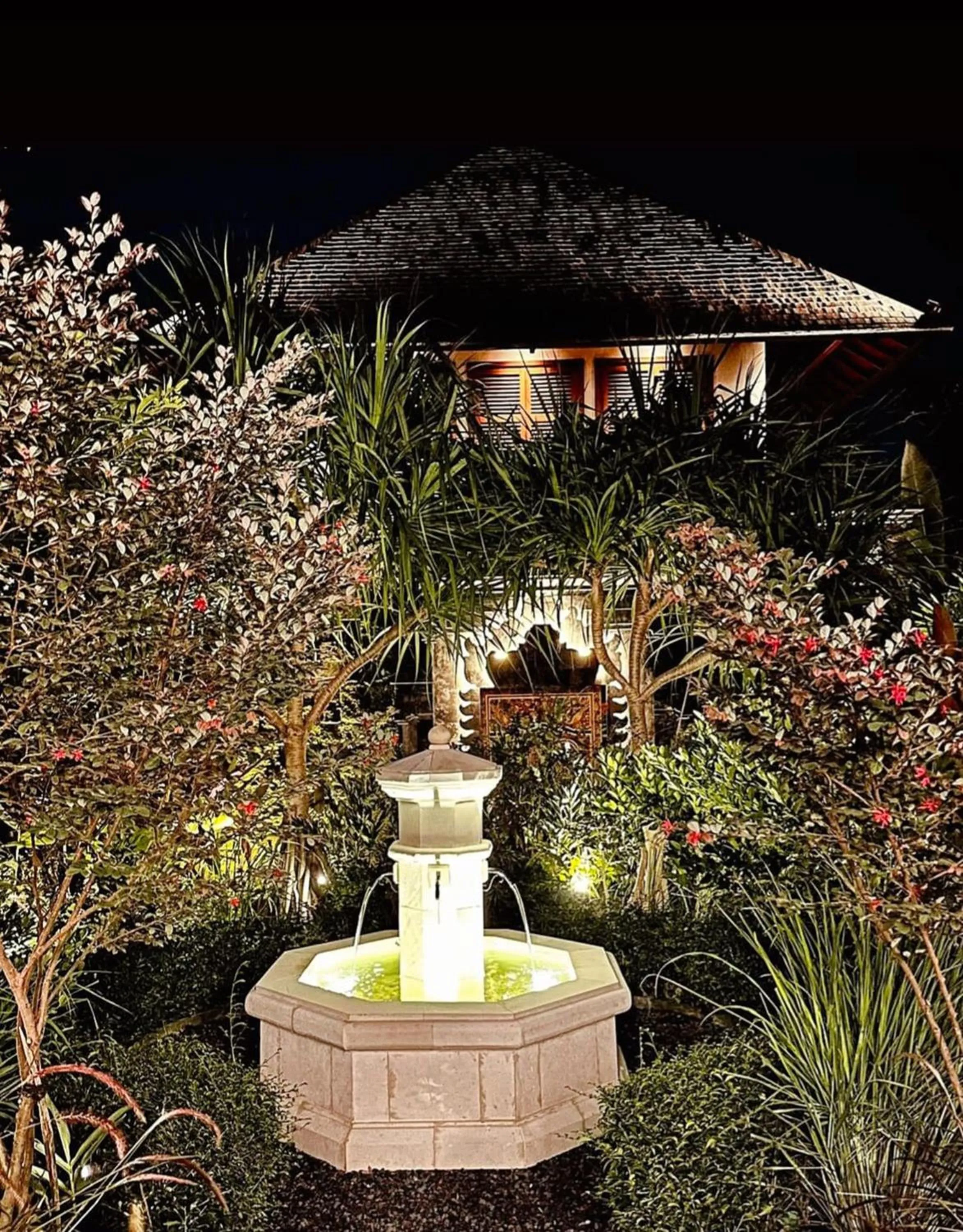 Garden in La Reserve 1785 Canggu - Adults Only