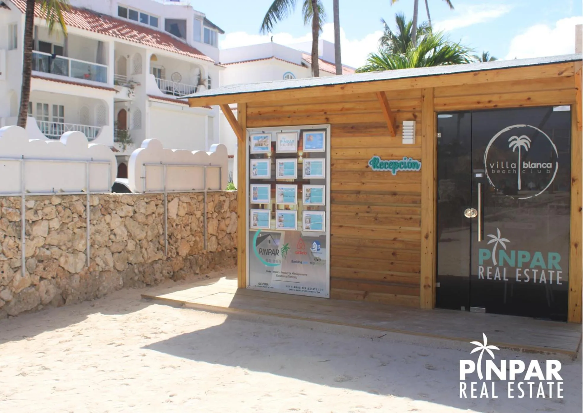 Day in Villa Blanca Beach Club