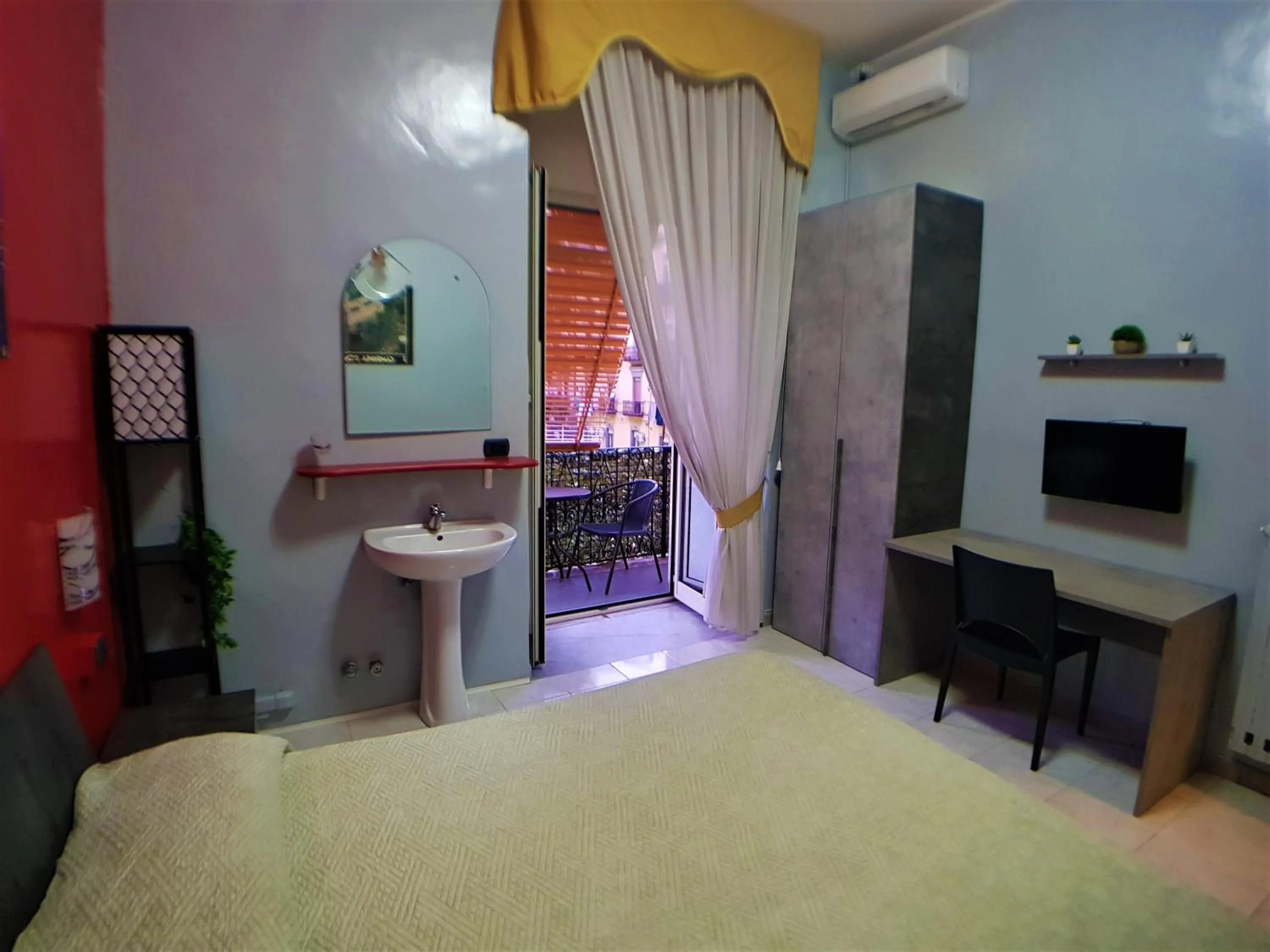 Bed in Hotel Ginevra